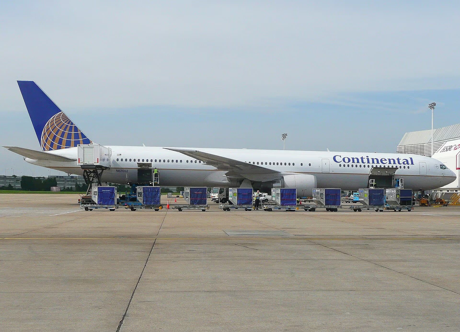 N67052 — Boeing