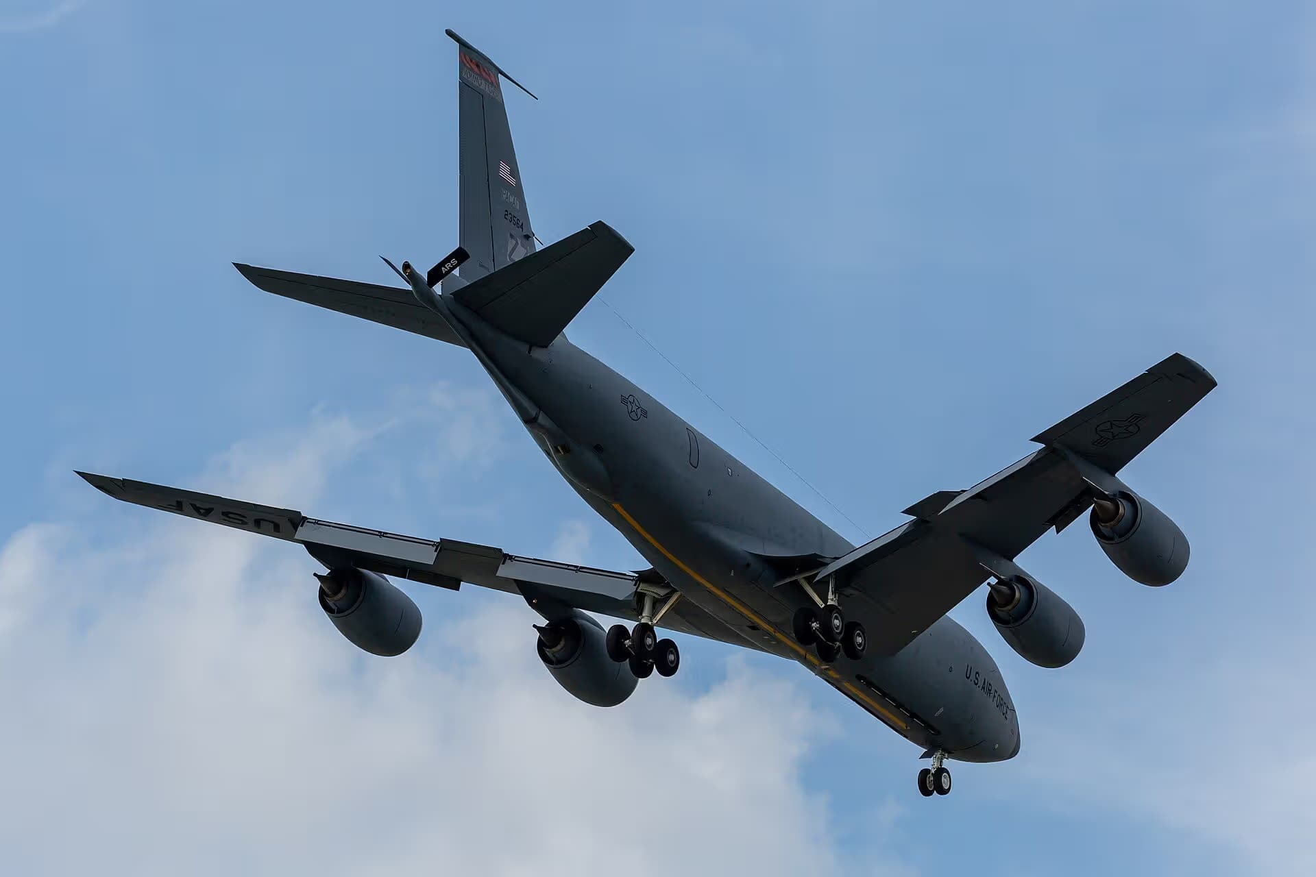 Unidentified — Aircraft