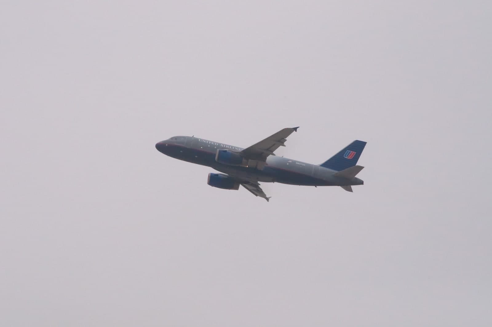 N827UA — Airbus