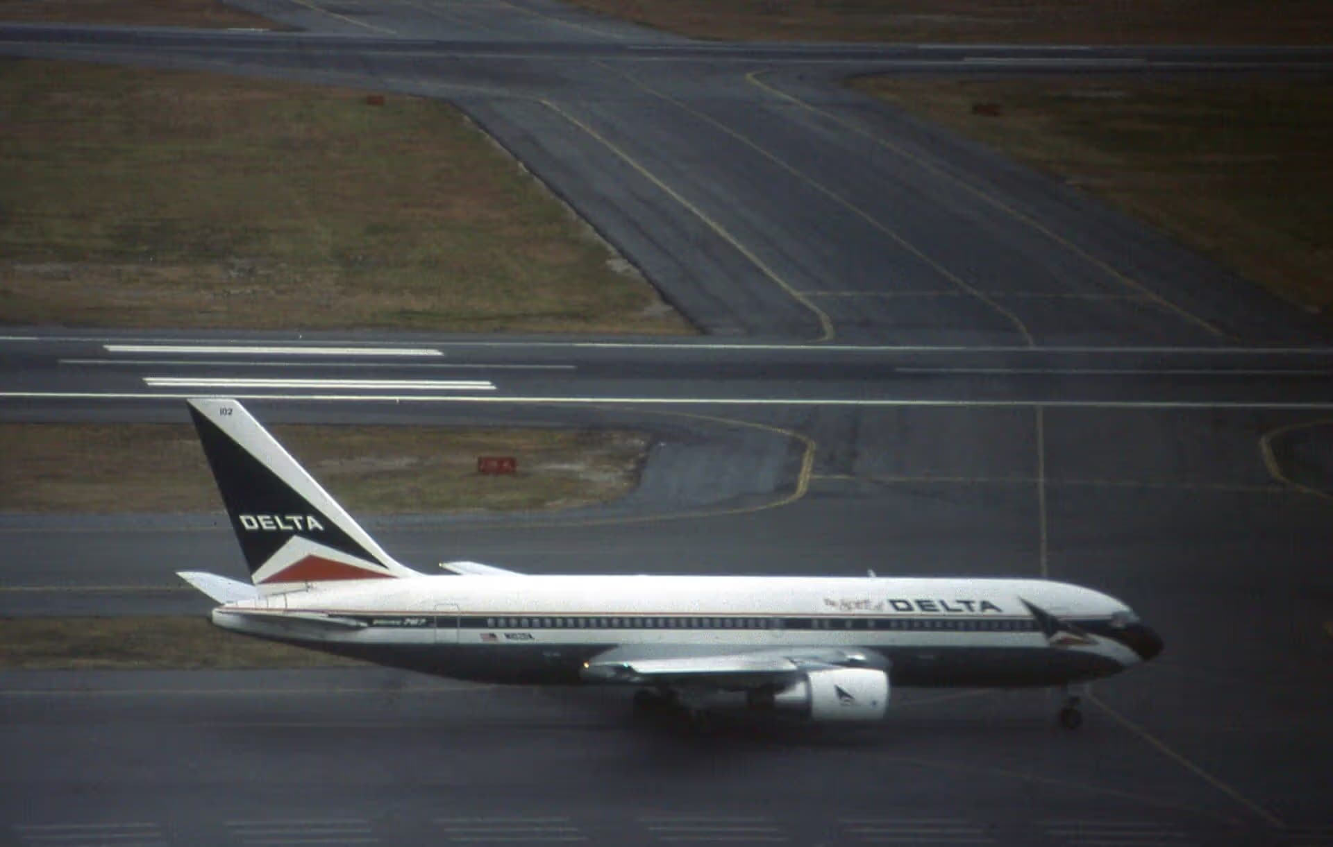 N102DA — Boeing