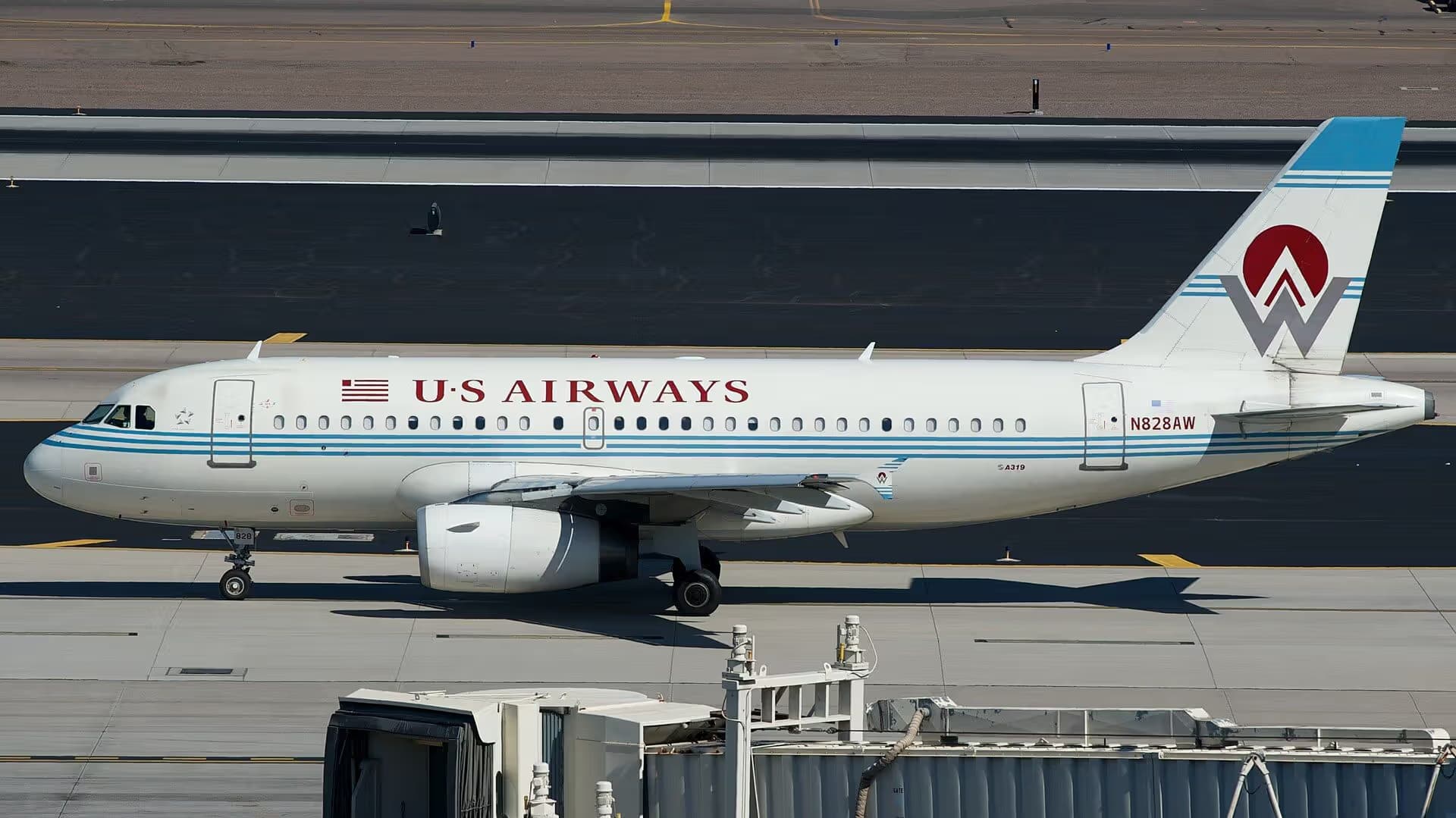 N828AW — Airbus