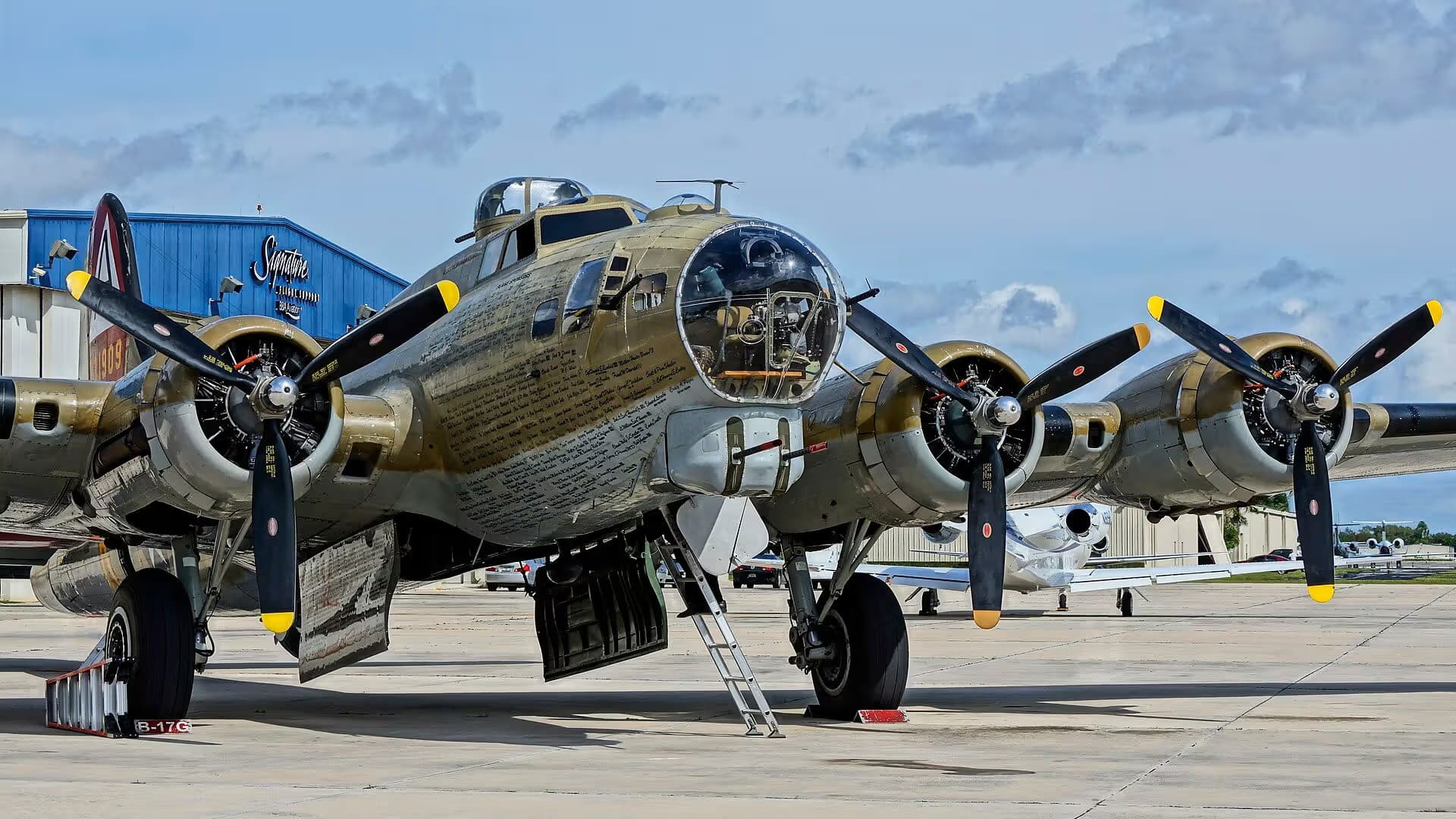 Unidentified — Boeing