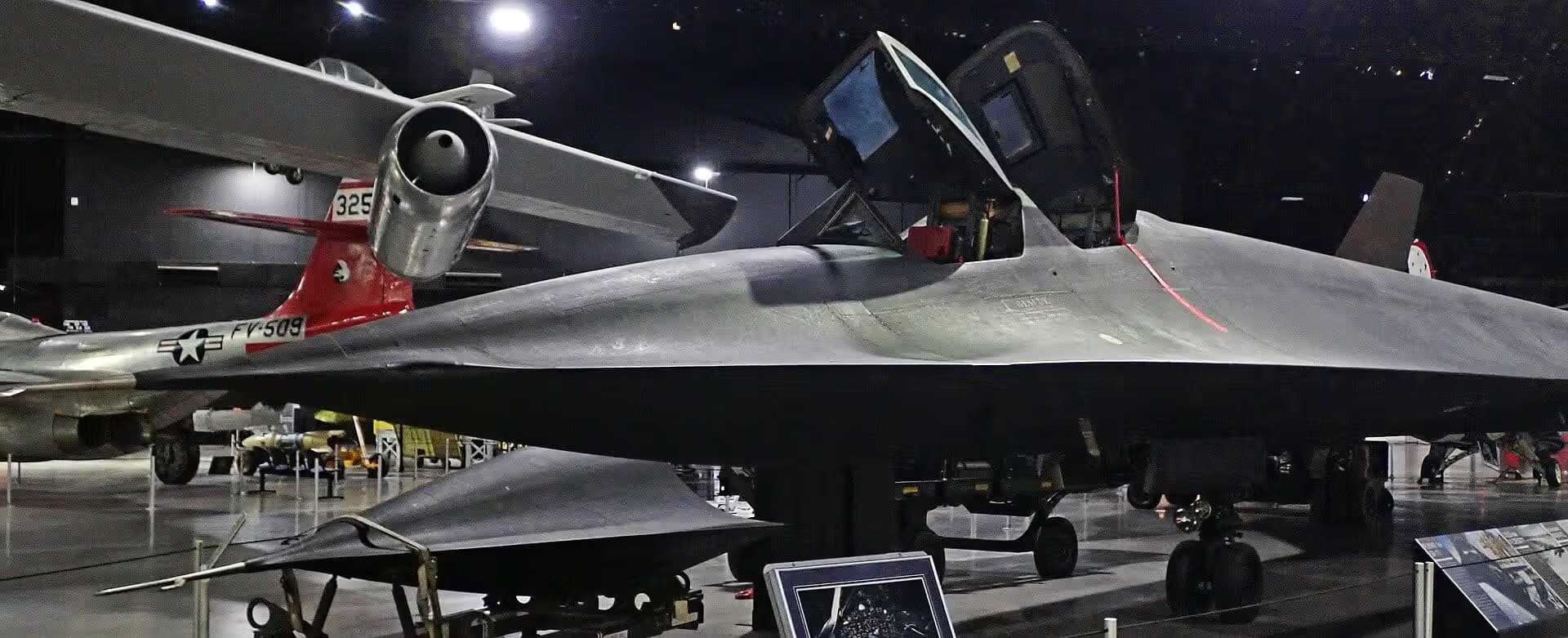 Unidentified — Lockheed
