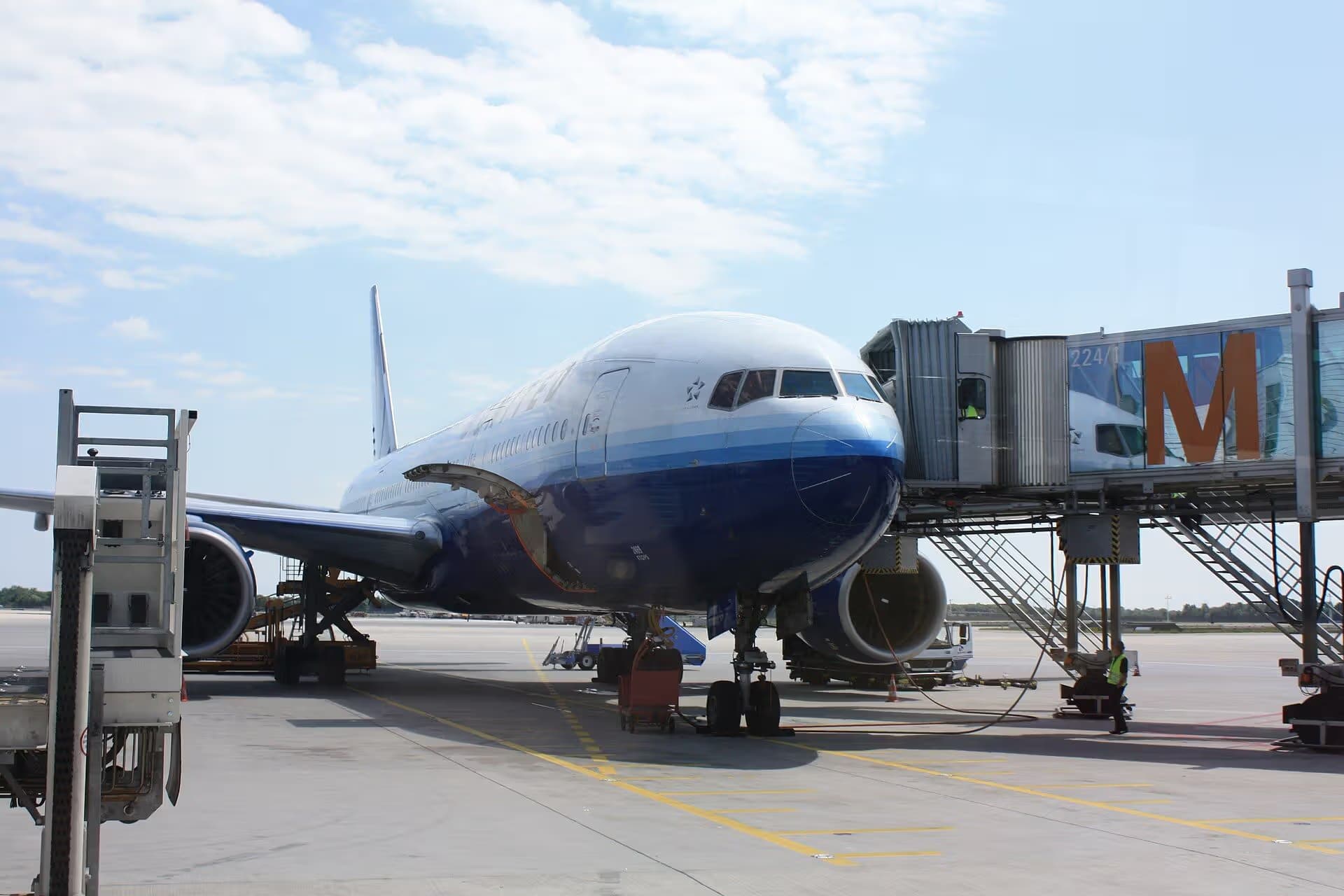 N769UA — Boeing at Munich Airport