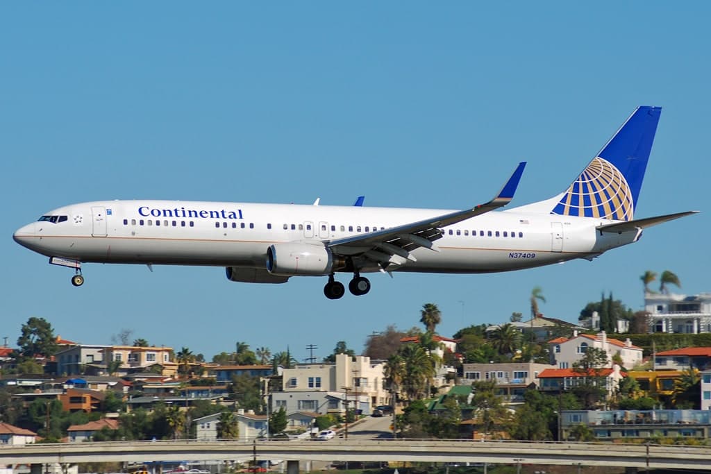 N37409 — Boeing