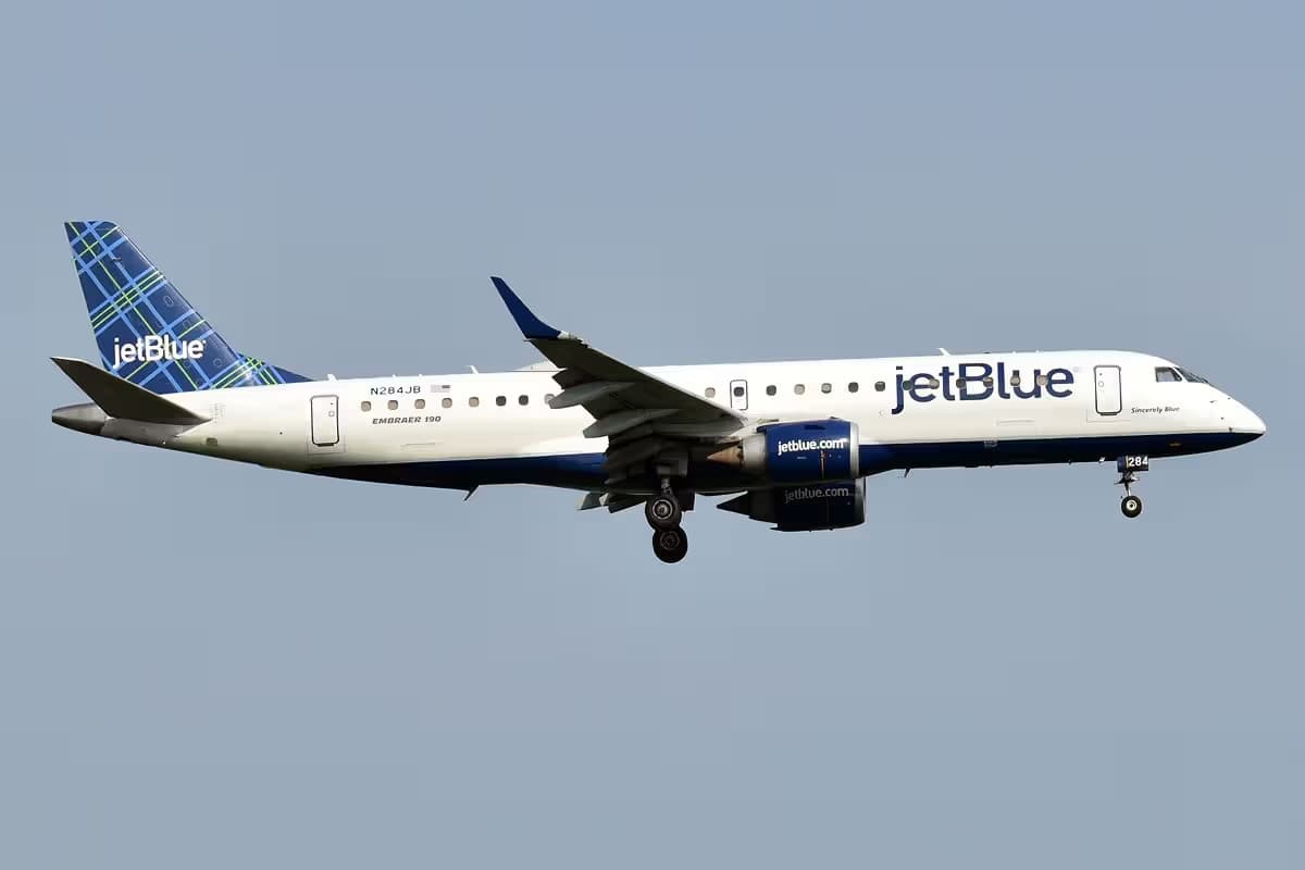 N284JB — Embraer