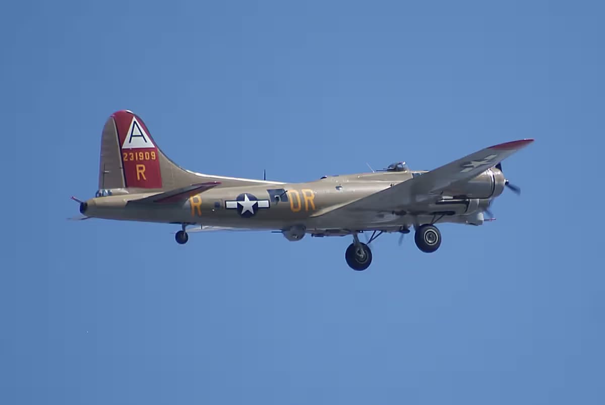 Unidentified — Aircraft