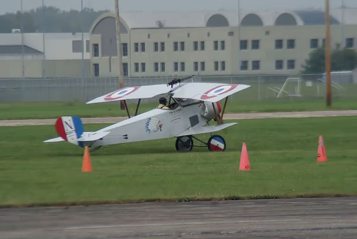 Unidentified — Warbird