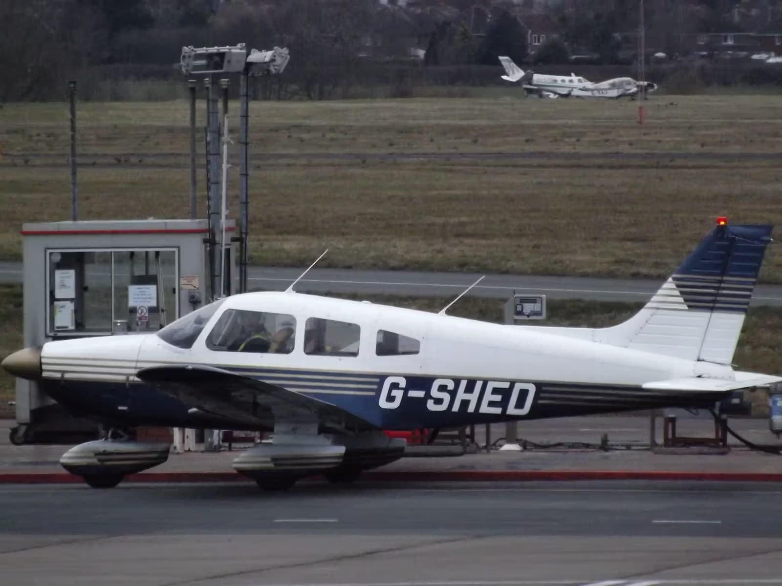 G-SHED — Piper
