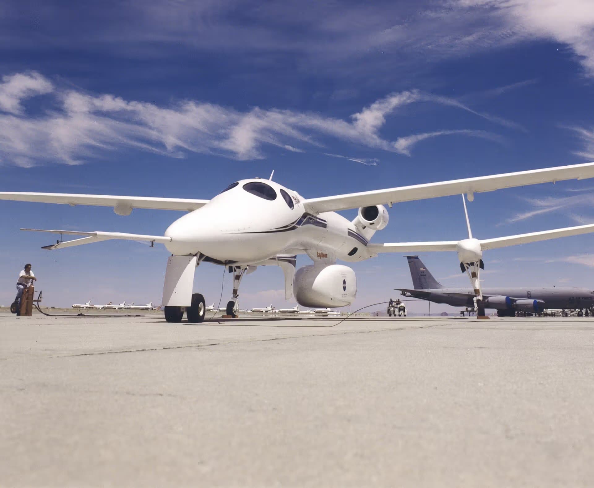 Unidentified — Twin-engine aircraft