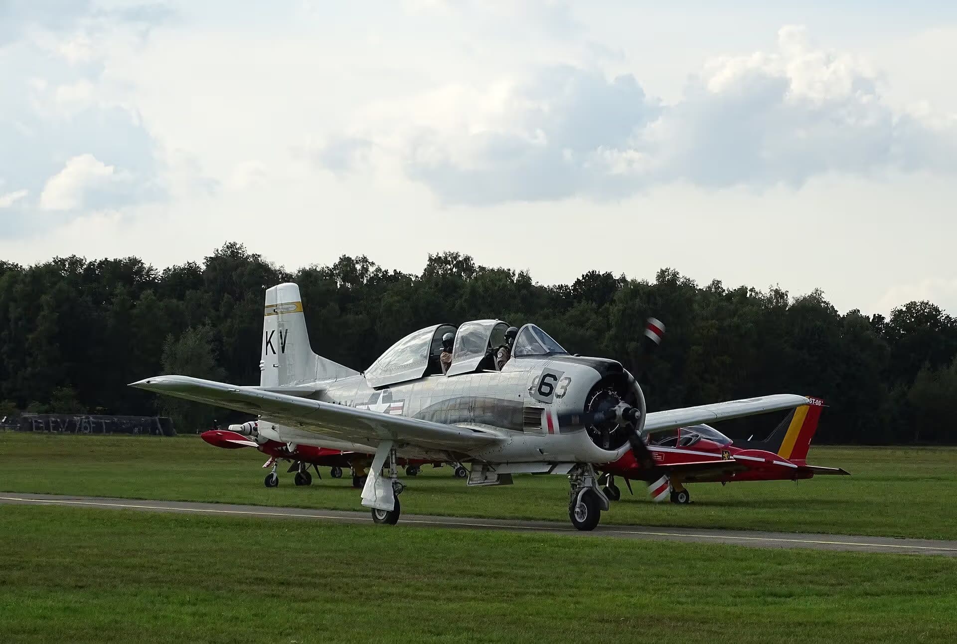 Unidentified — Warbird