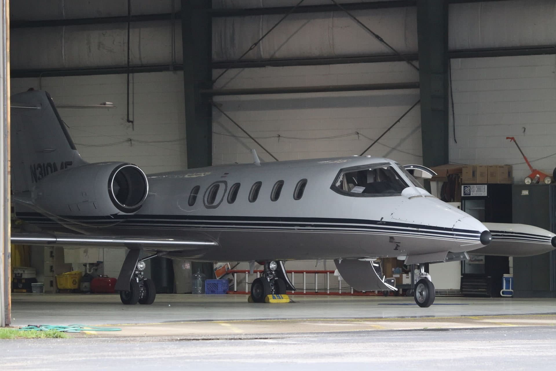 N310ME — Business jet