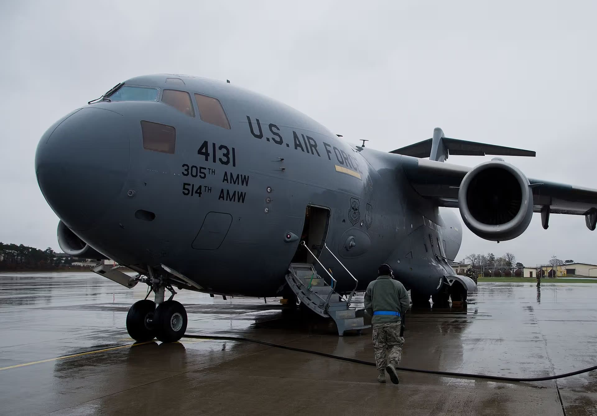Unidentified — Aircraft