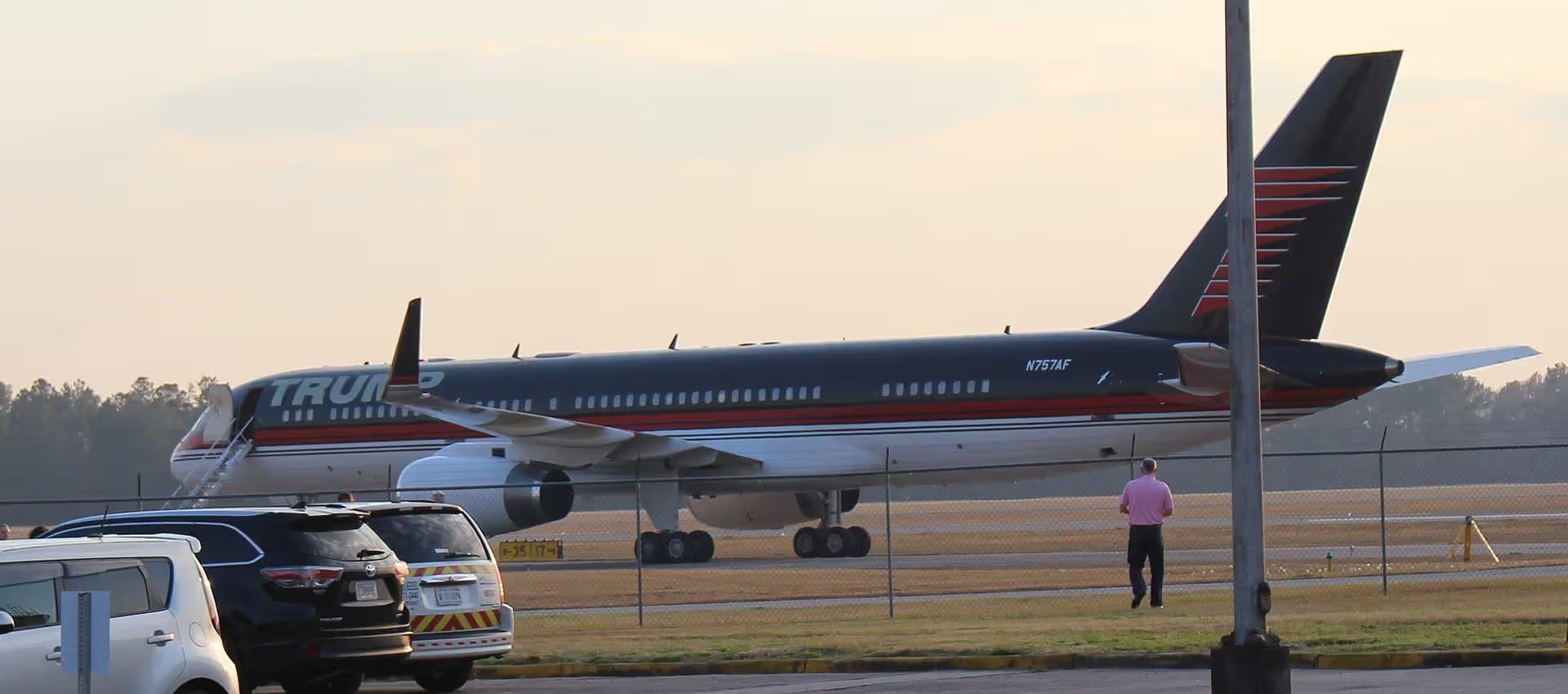 N757AF — Twin-engine aircraft at Valdosta Regional Airport