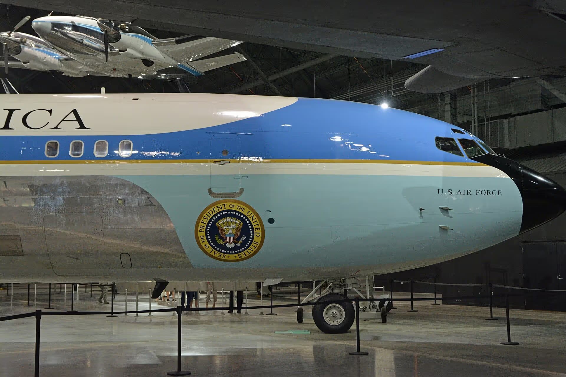 Unidentified — Aircraft