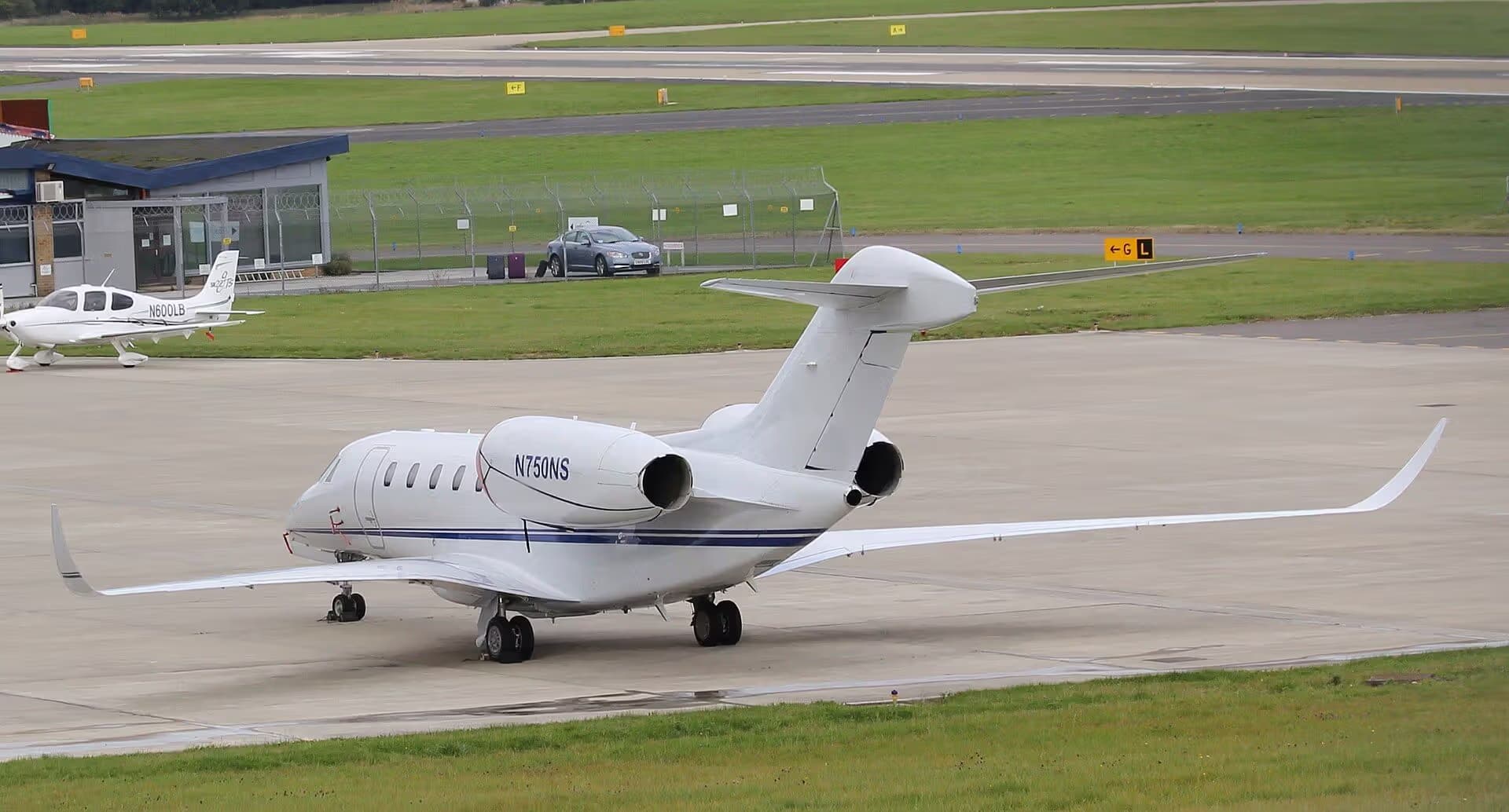 N750NS — Business jet