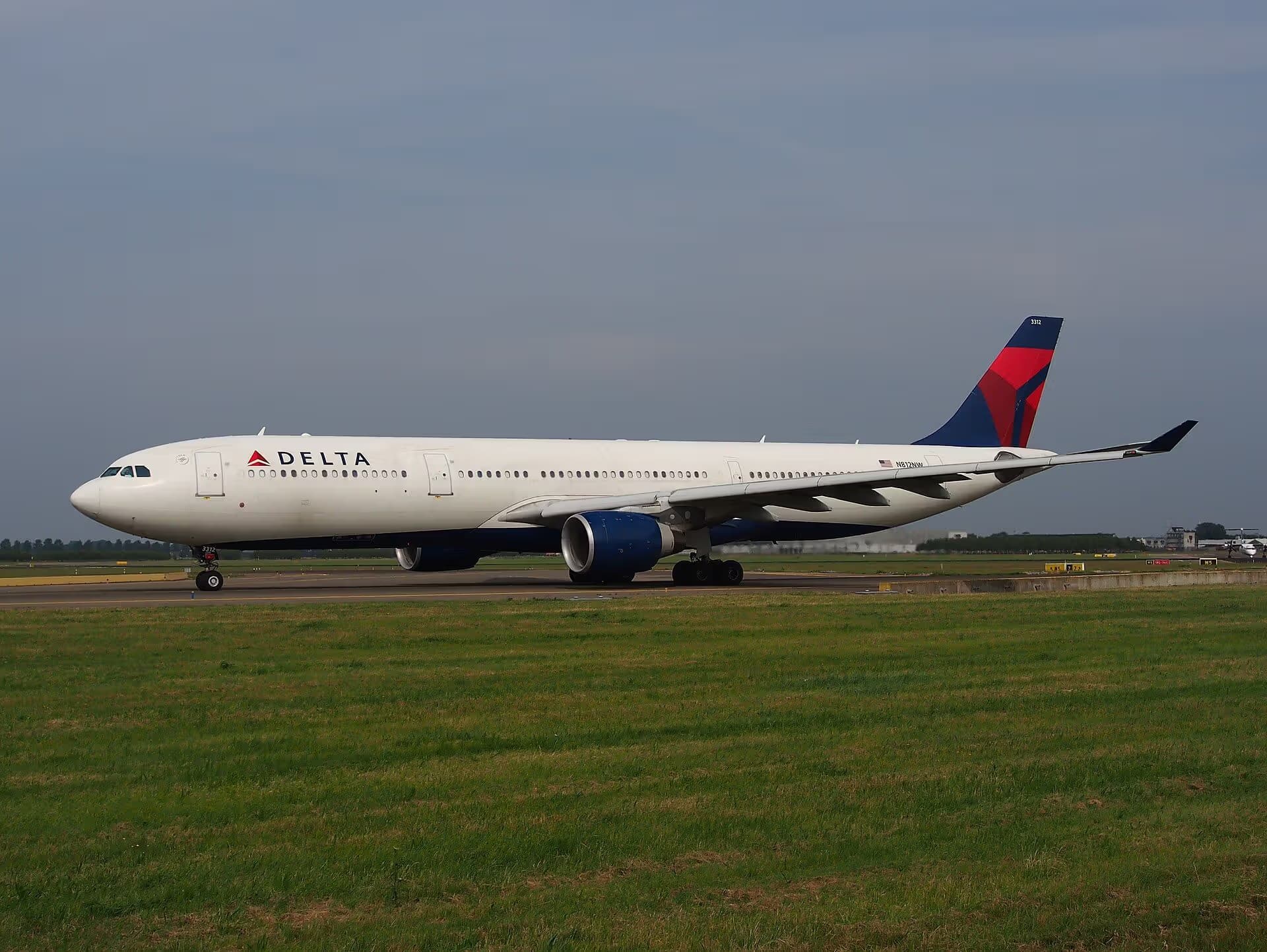 N812NW — Airbus