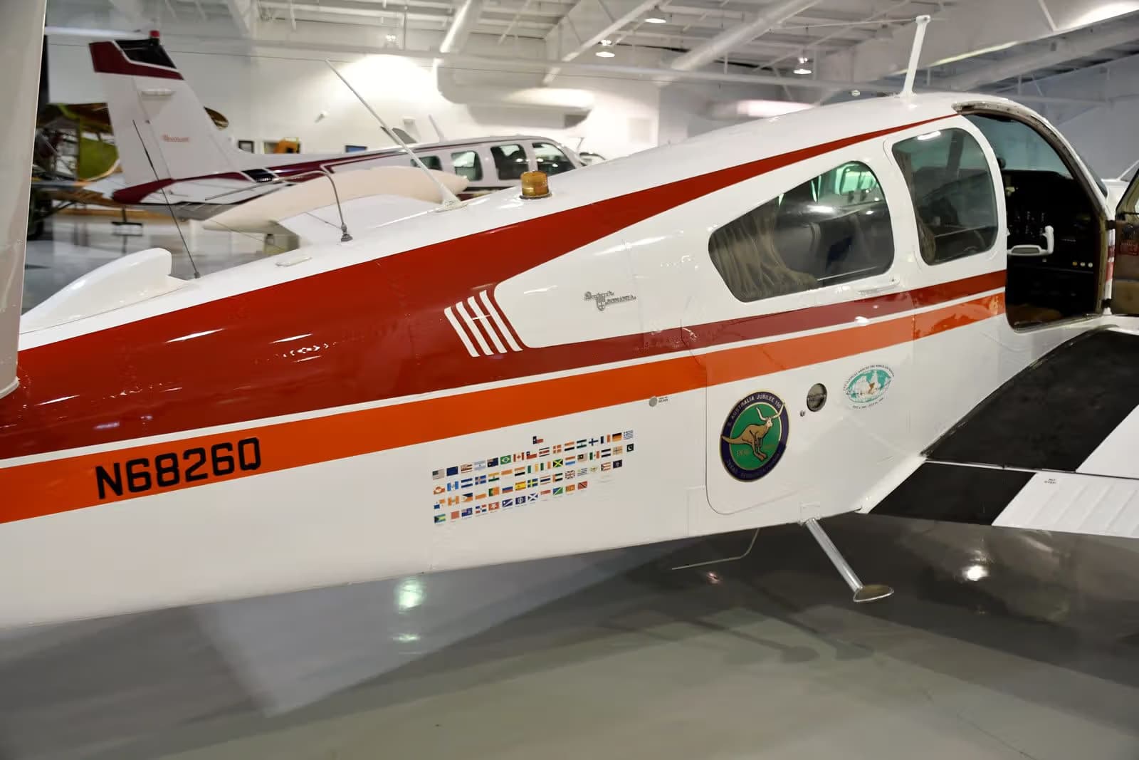N6826Q — Beechcraft