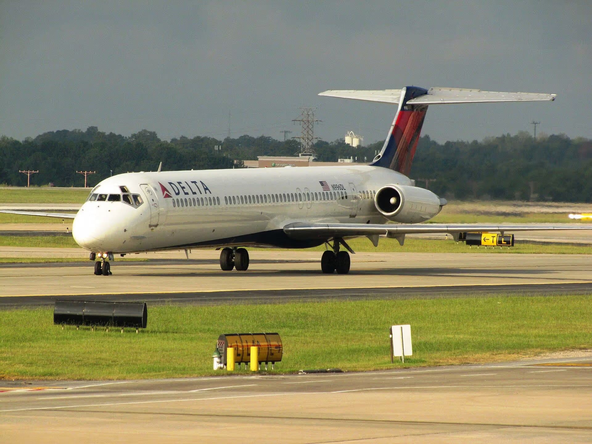 N996DL — Aircraft