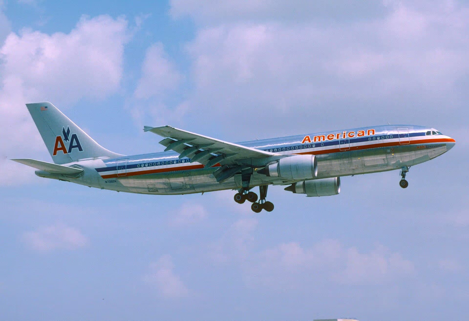 N7062A — Airbus