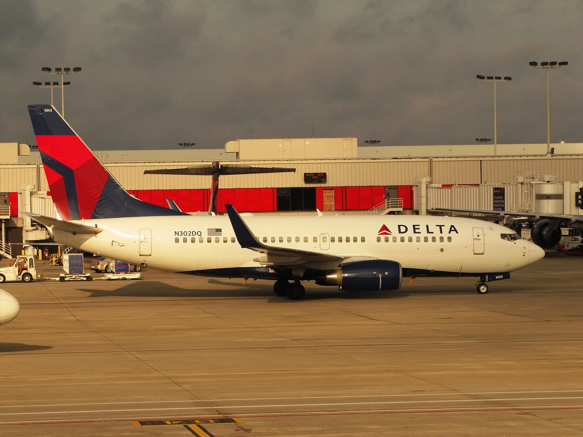 N302DQ — Boeing
