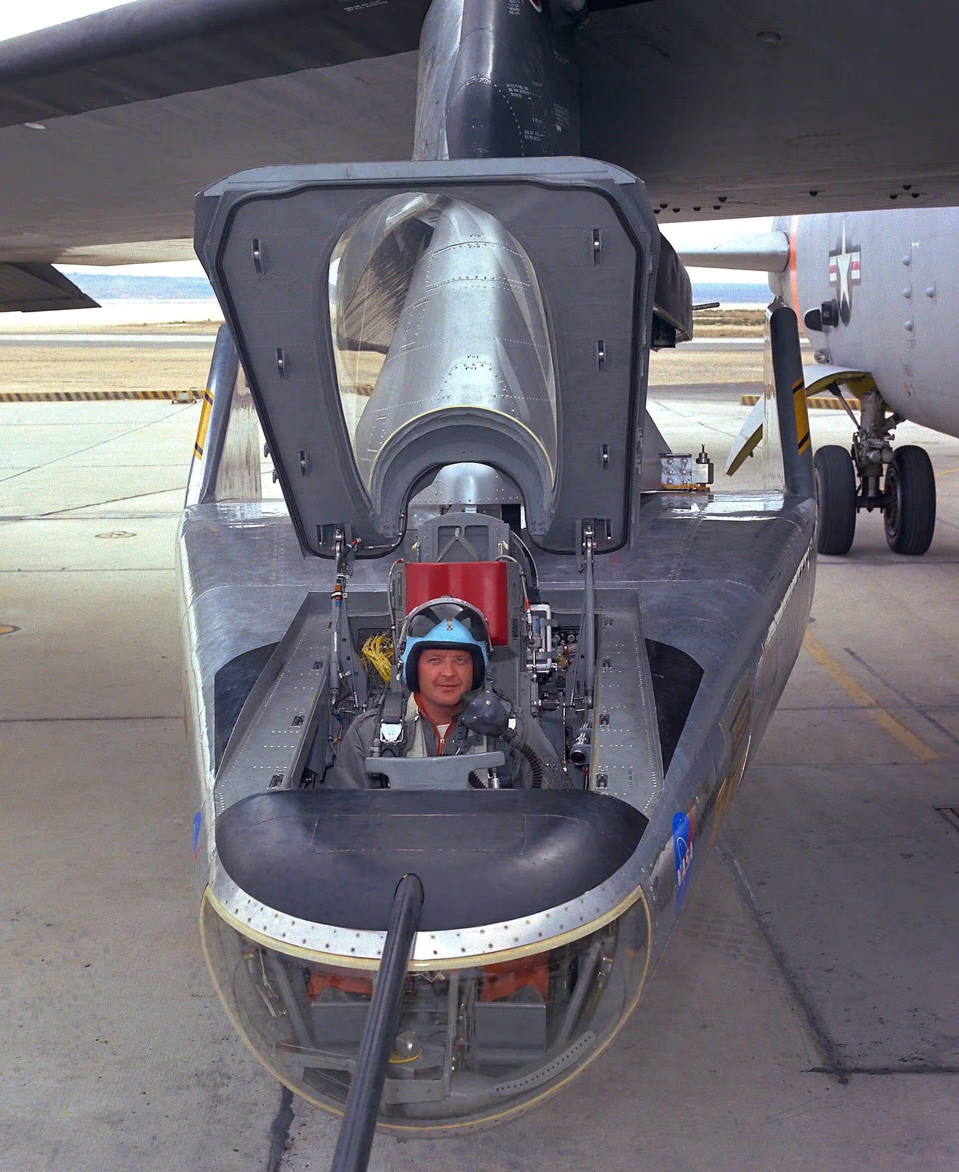 Unidentified — Aircraft