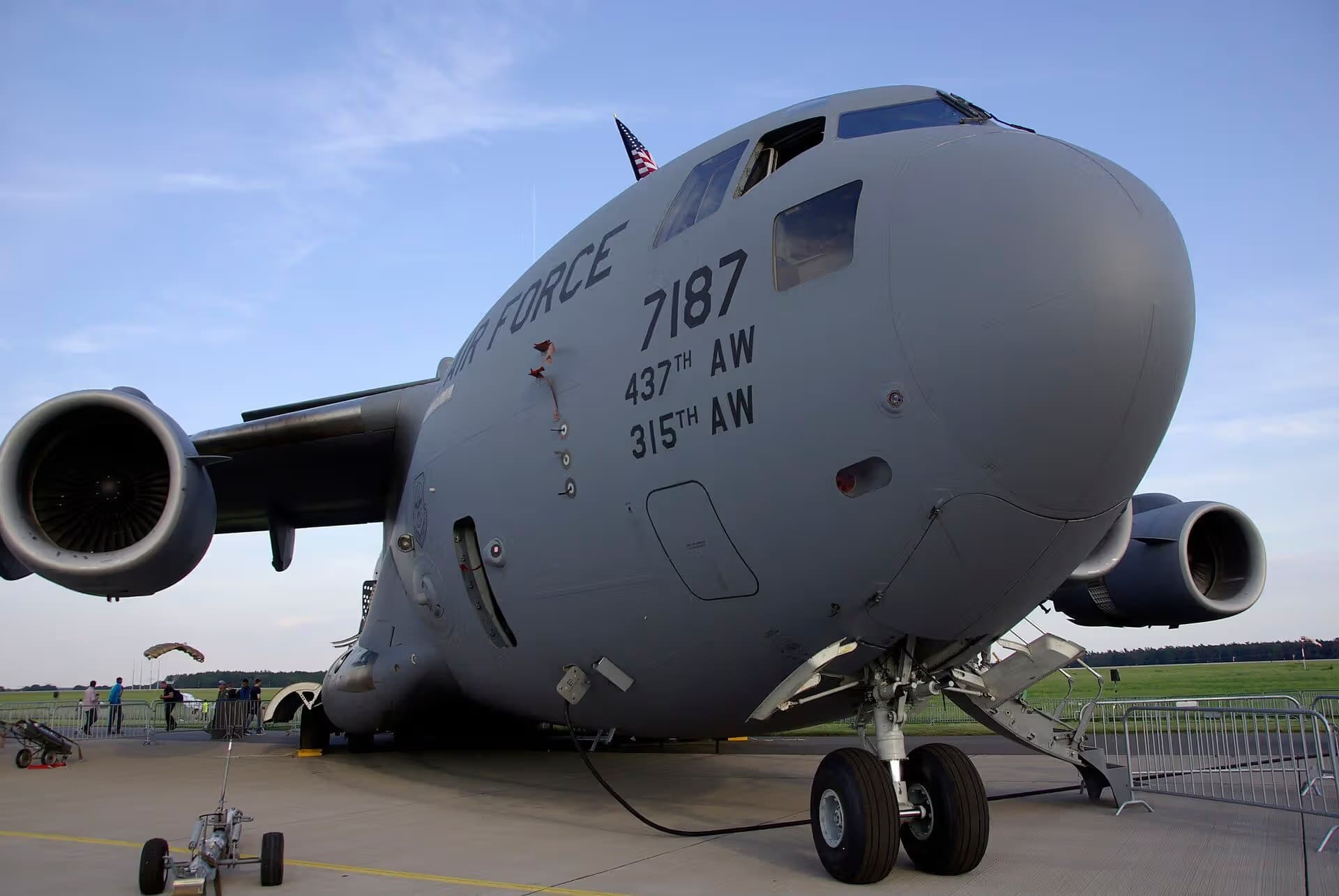 Unidentified — Aircraft