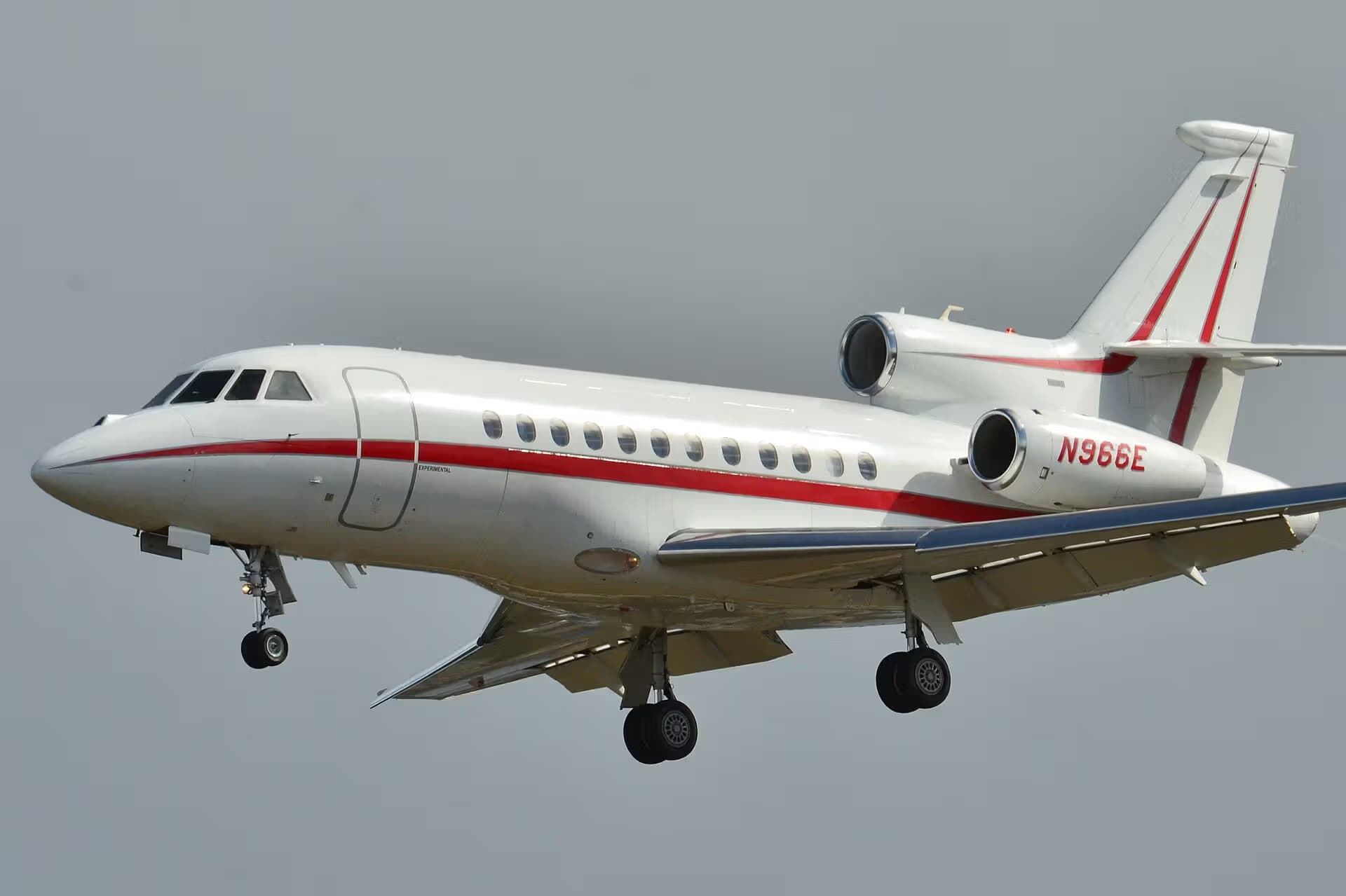 N966E — Business jet