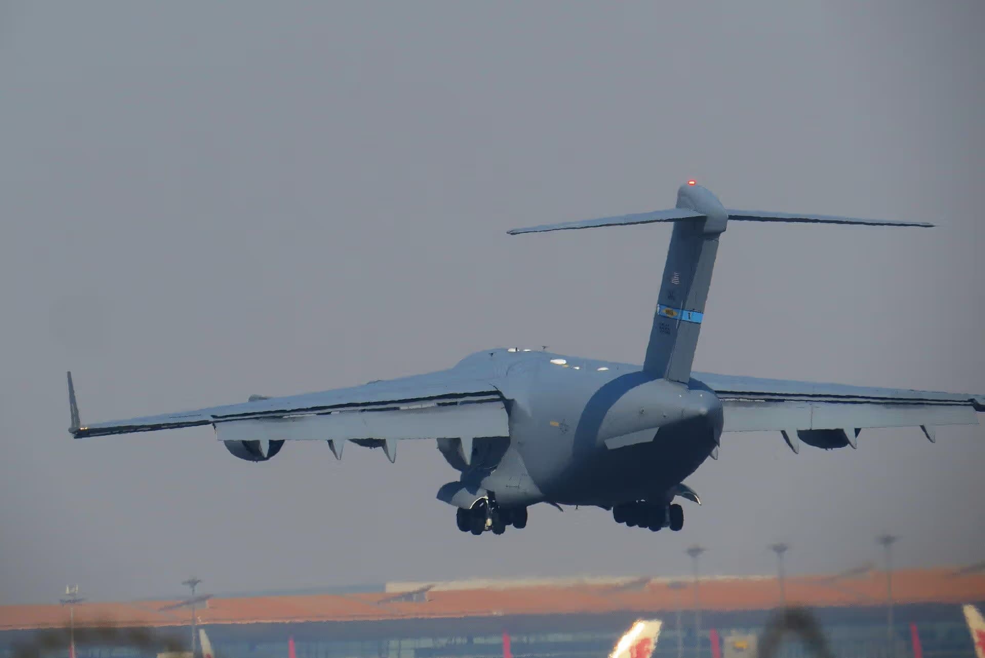 Unidentified — Aircraft