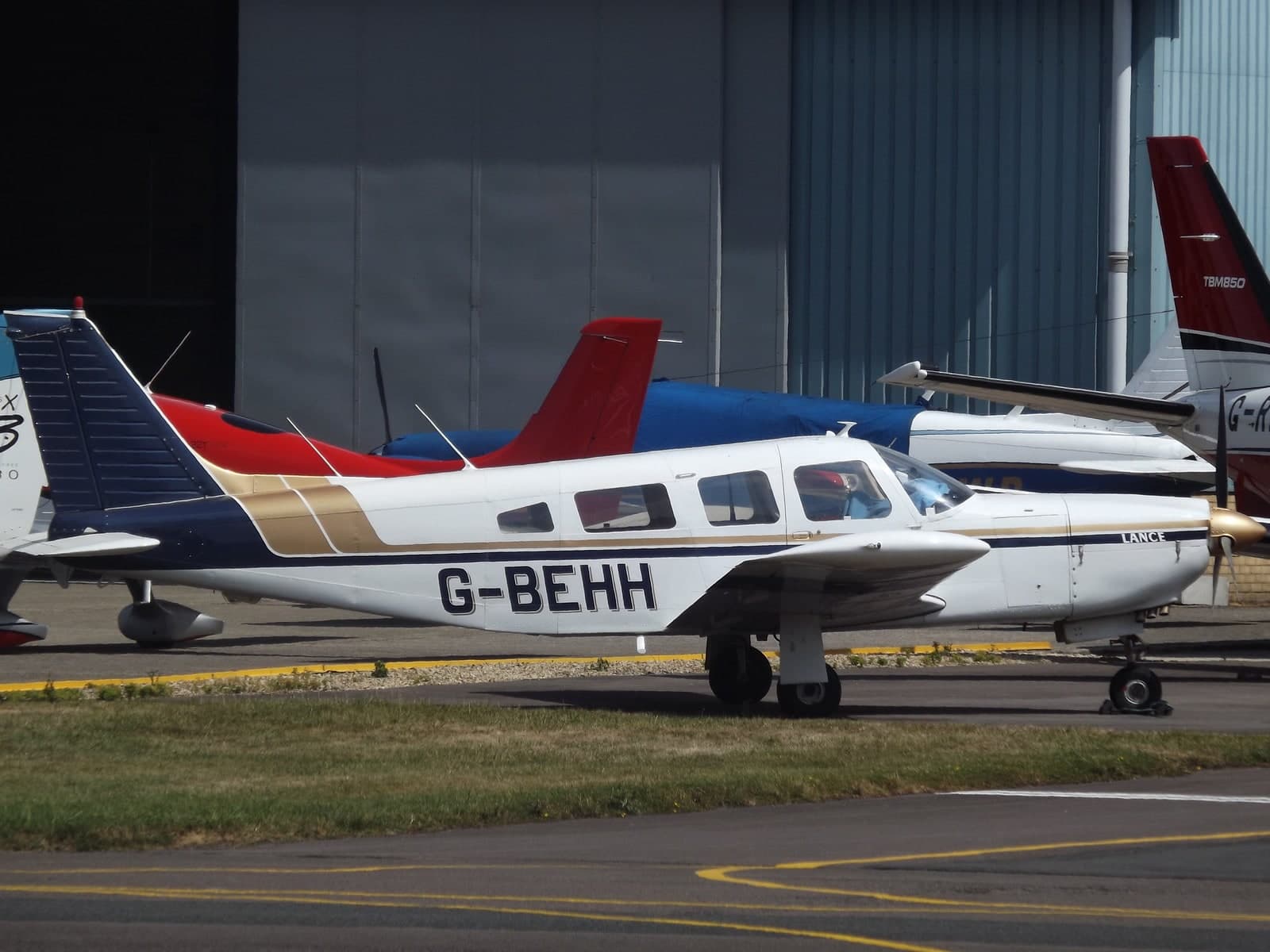 G-BEHH — Piper