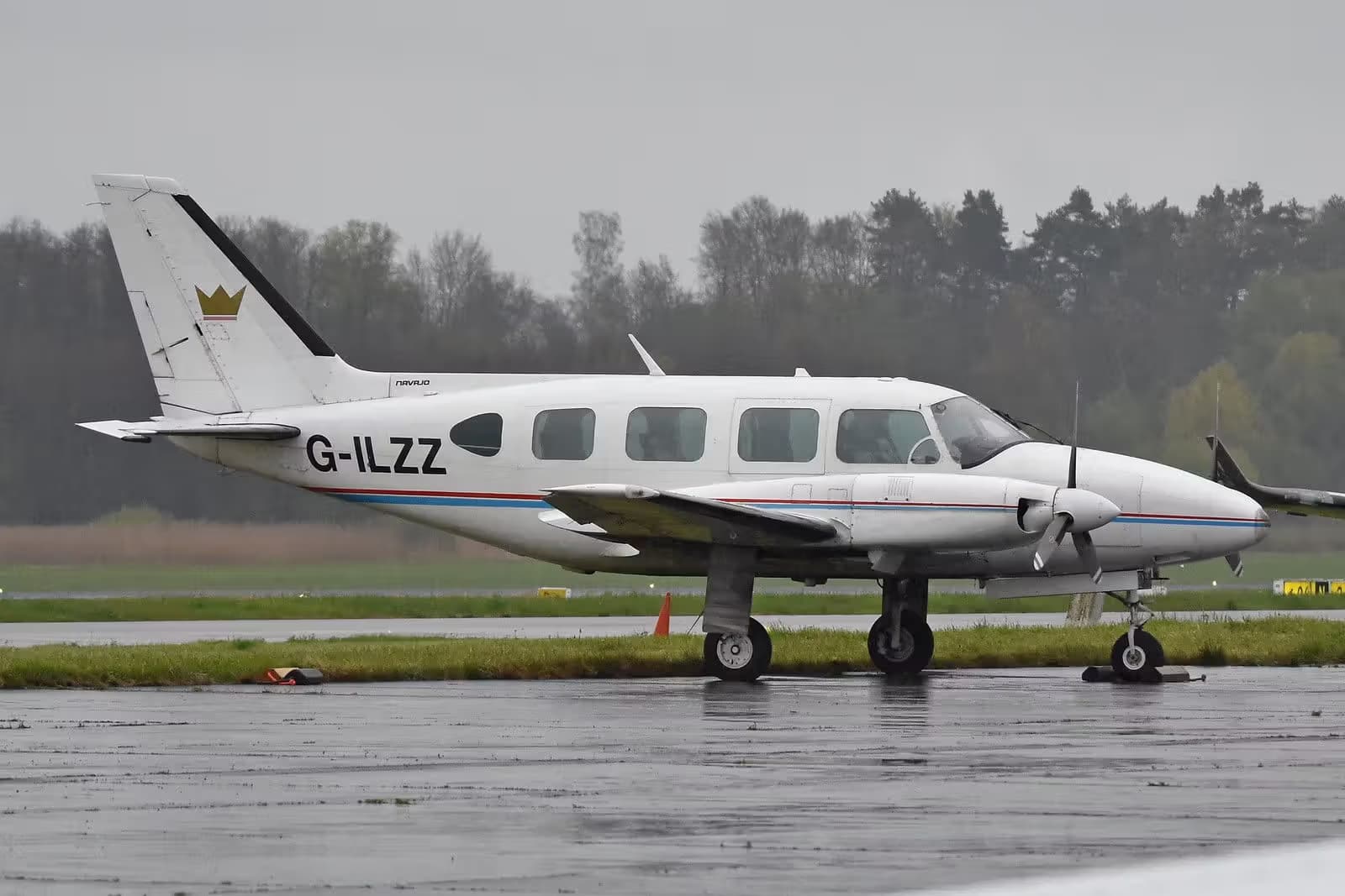 G-ILZZ — Piper