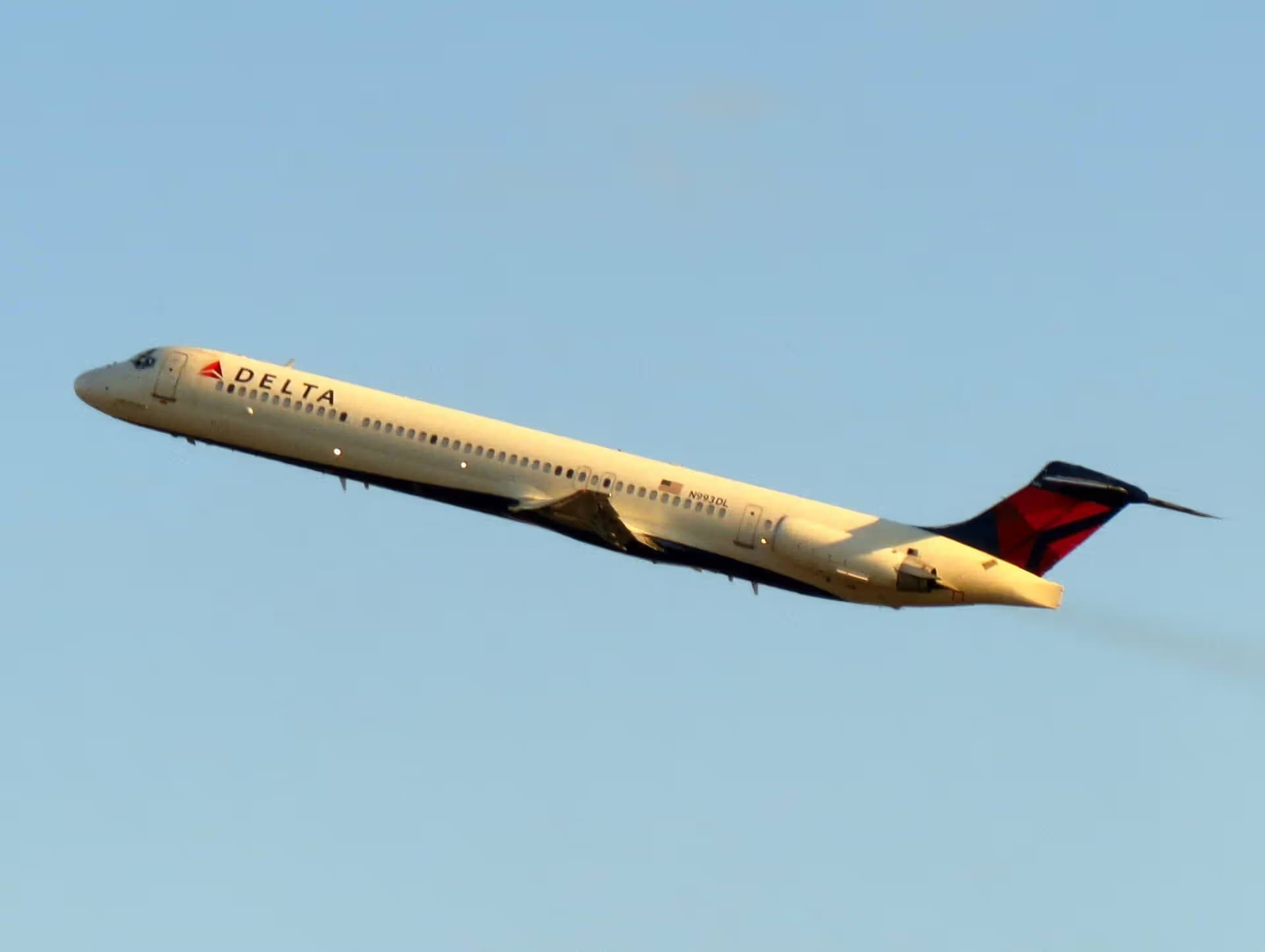 N993DL — Douglas