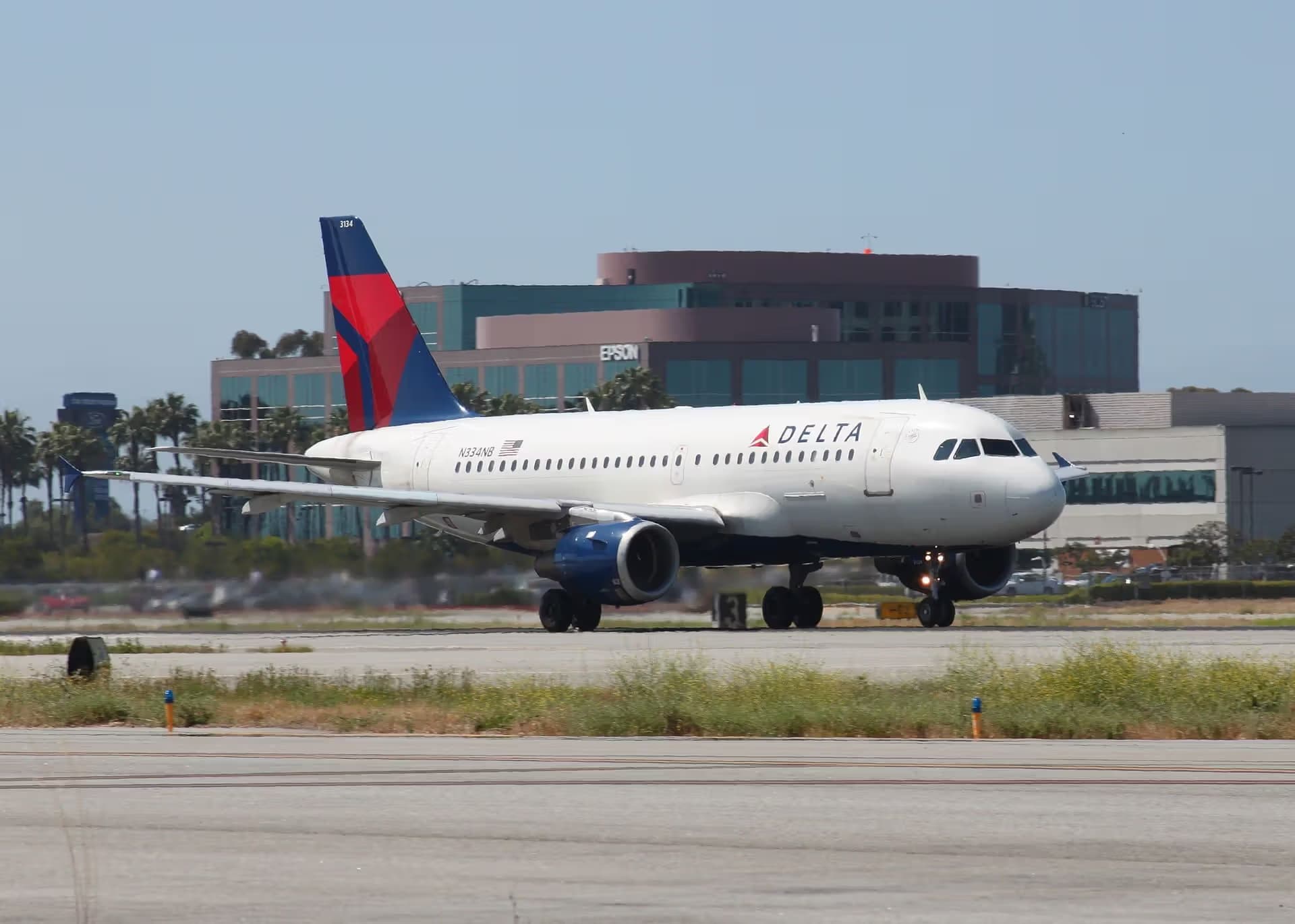 N334NB — Airbus