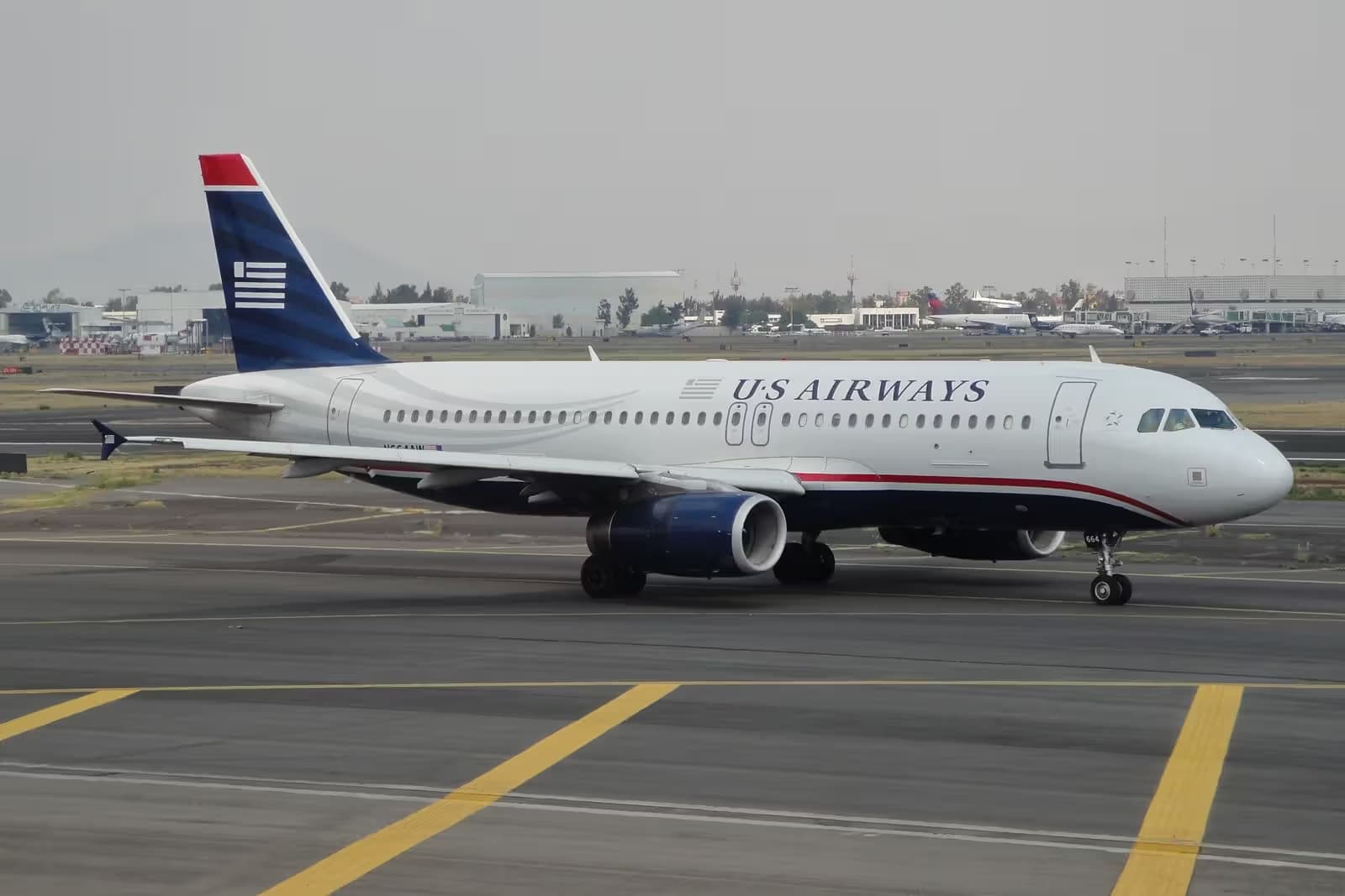N664AW — Airbus