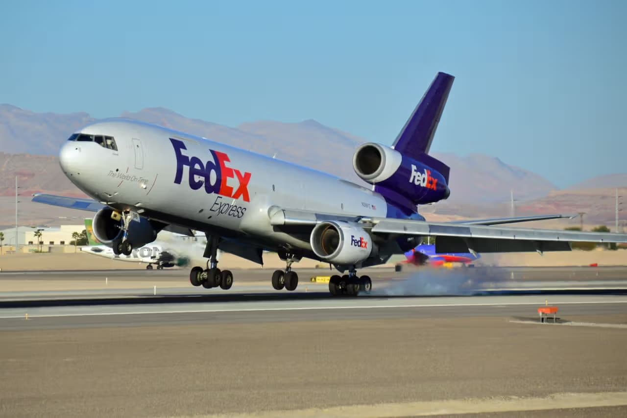 N316FE — Douglas