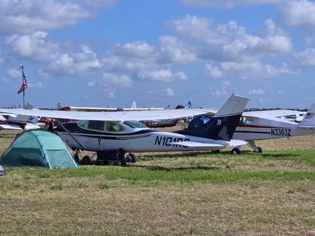 N101RG — Cessna 182L