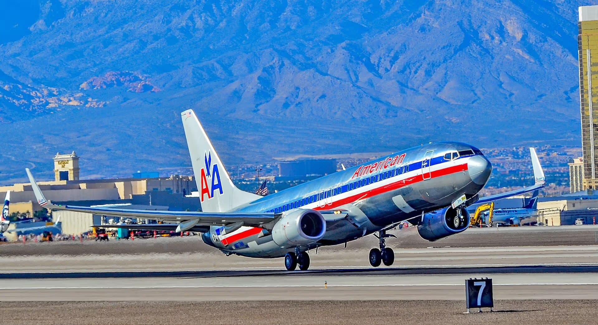 N877NN — Boeing