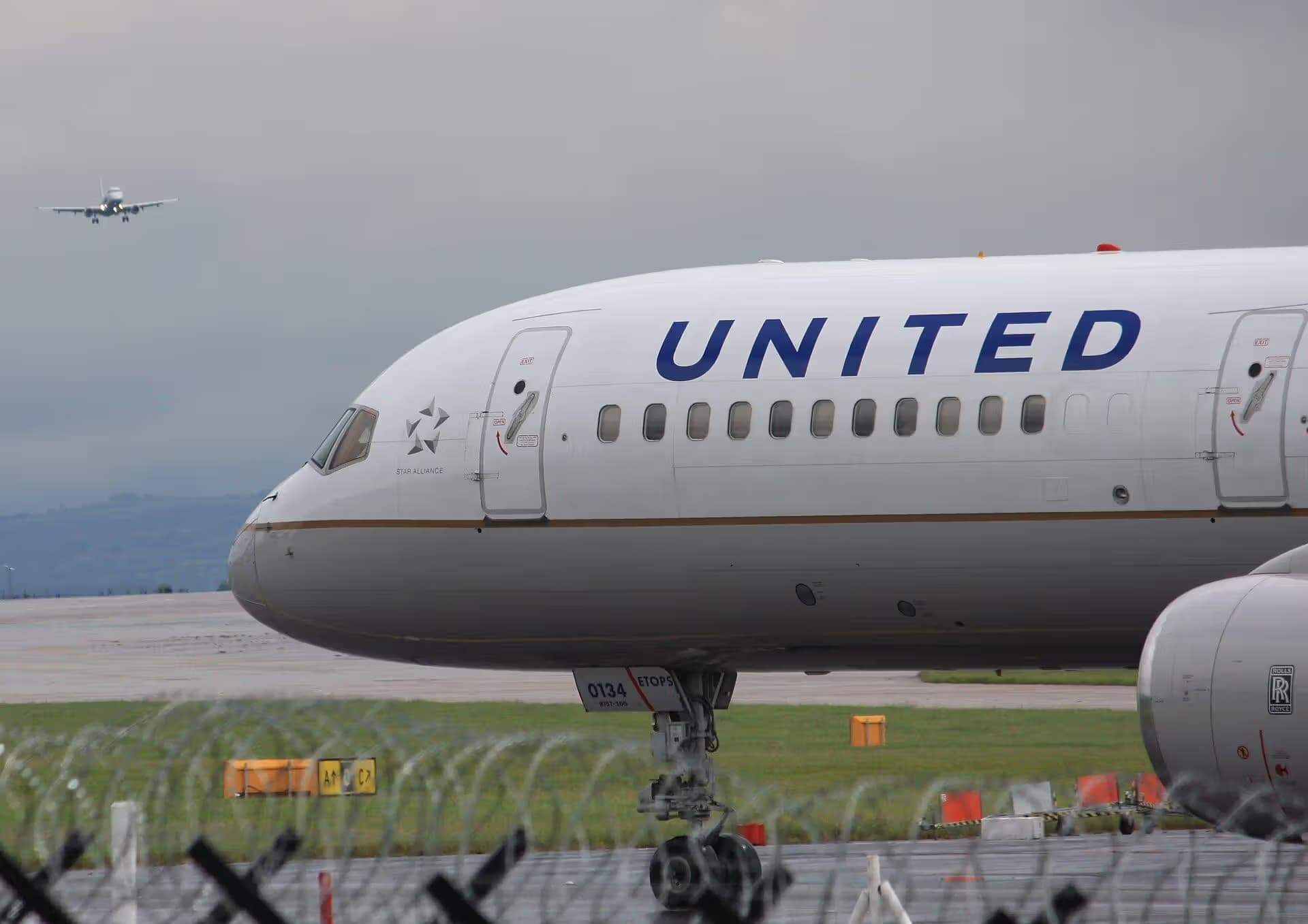N67134 — Boeing