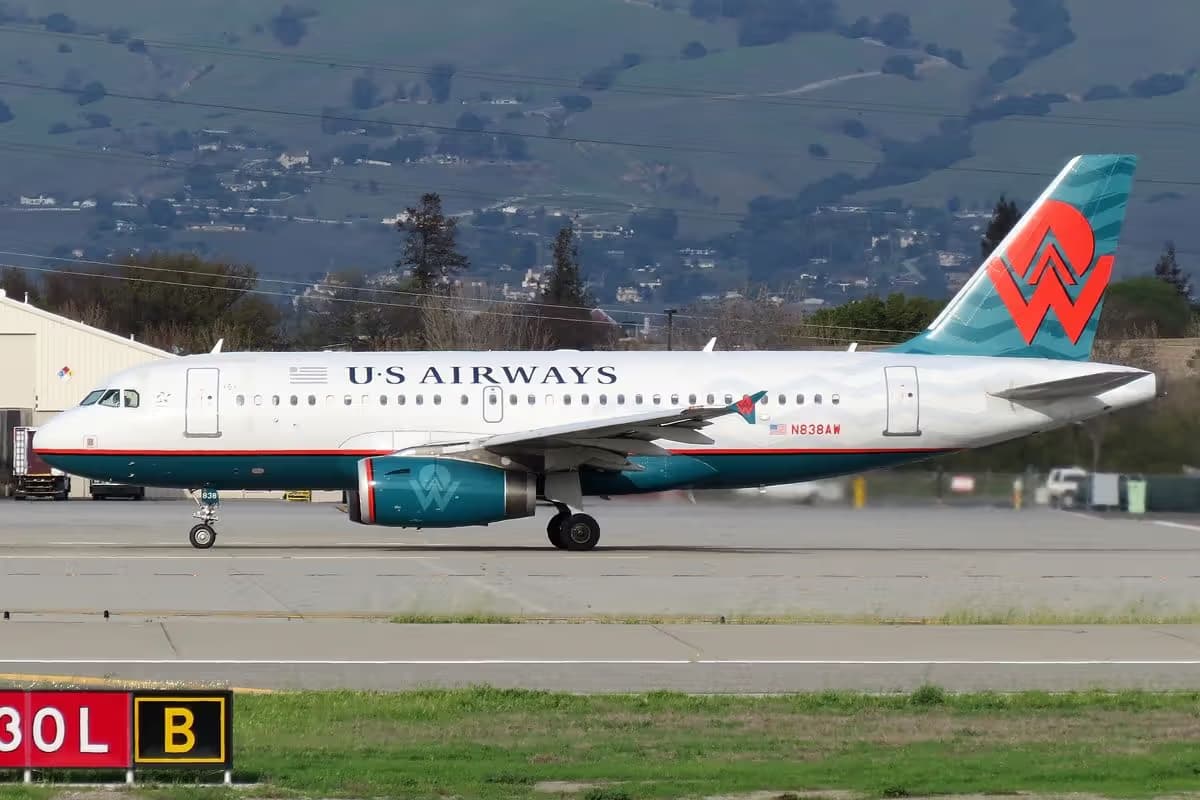 N838AW — Airbus