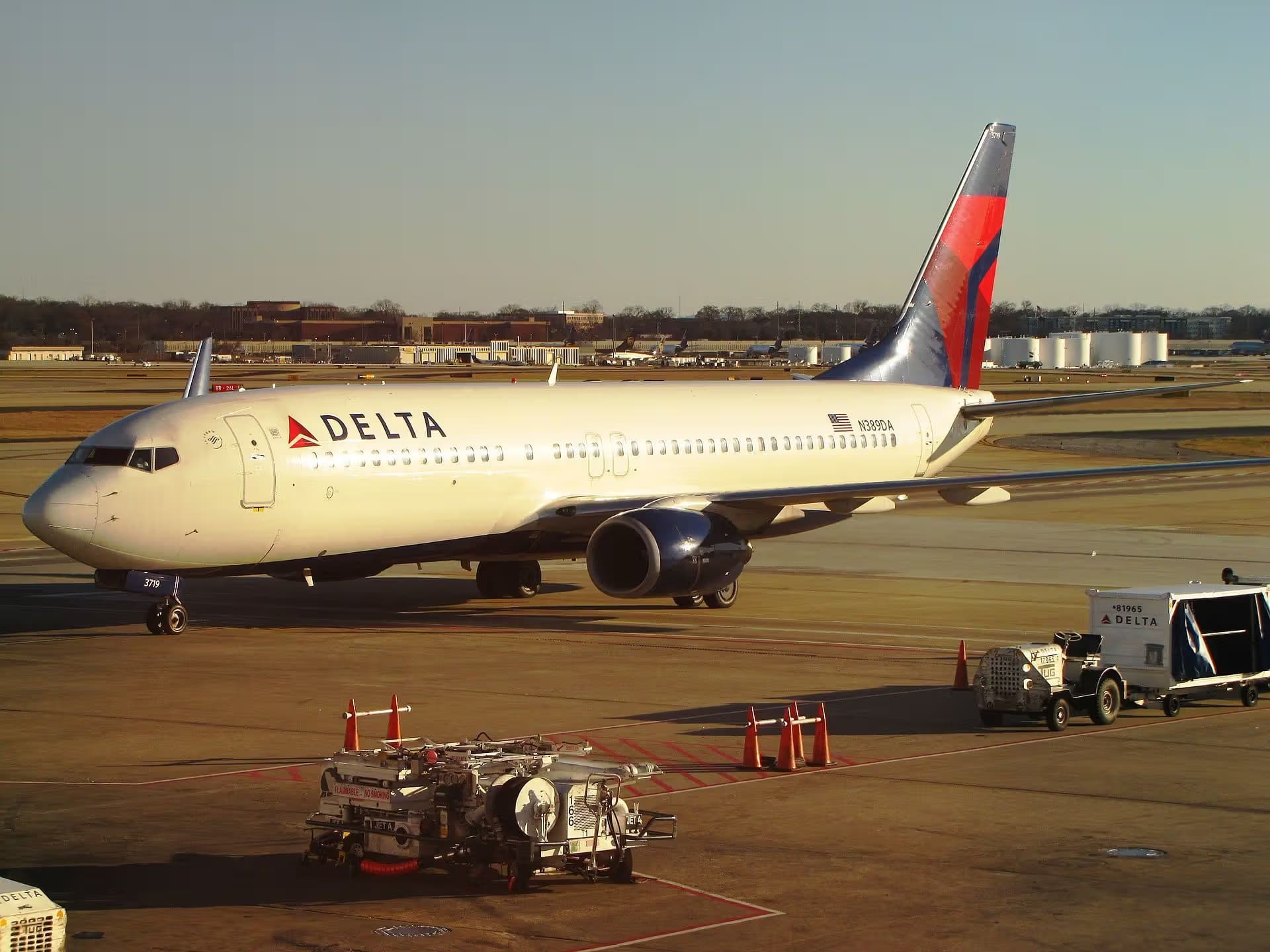 N389DA — Boeing