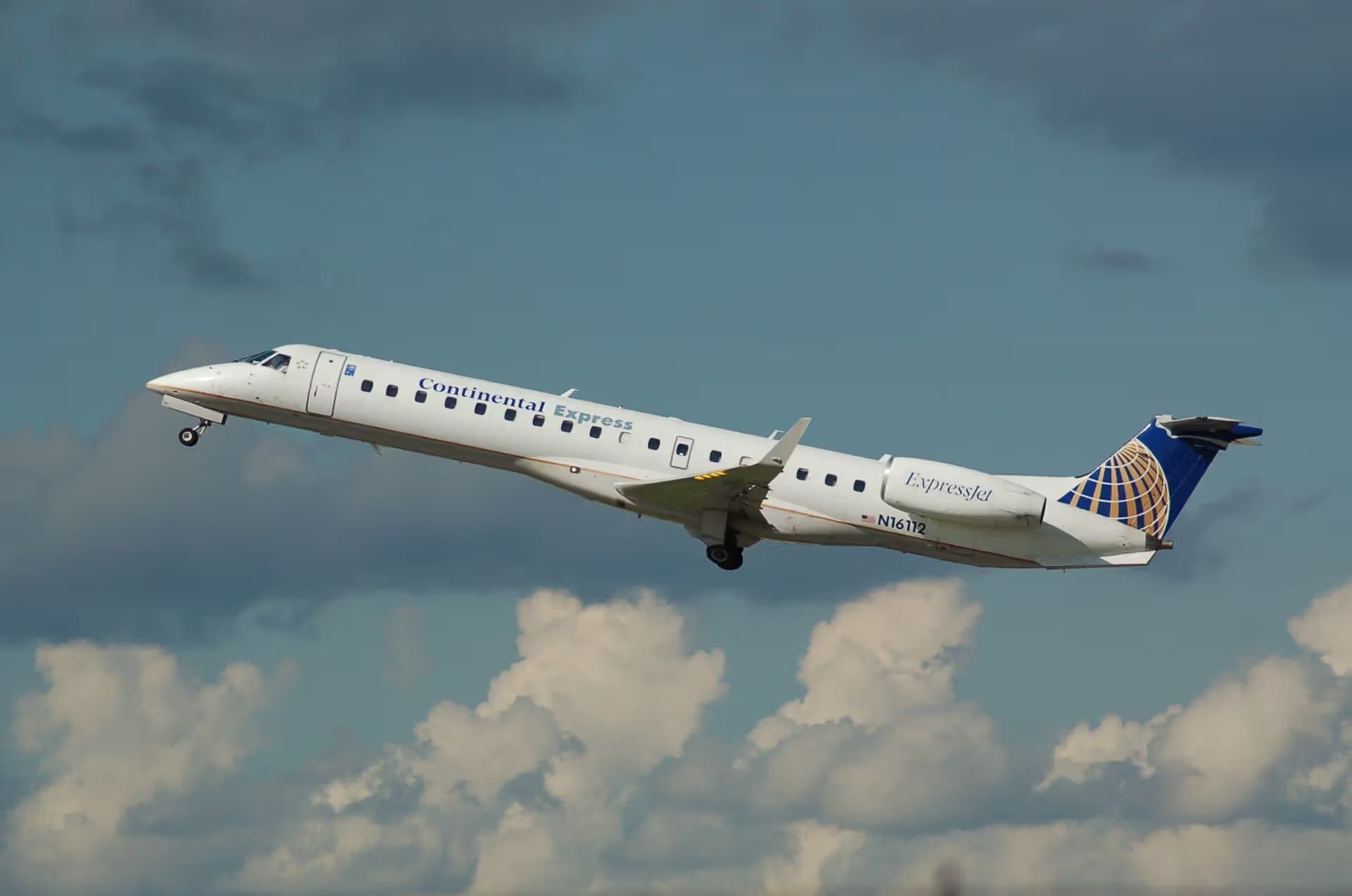 N16112 — Aircraft
