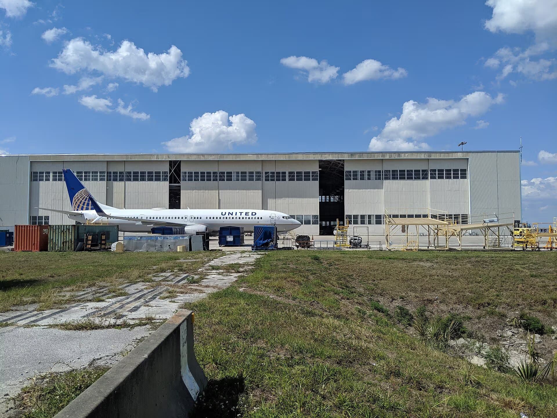 N69835 — Boeing