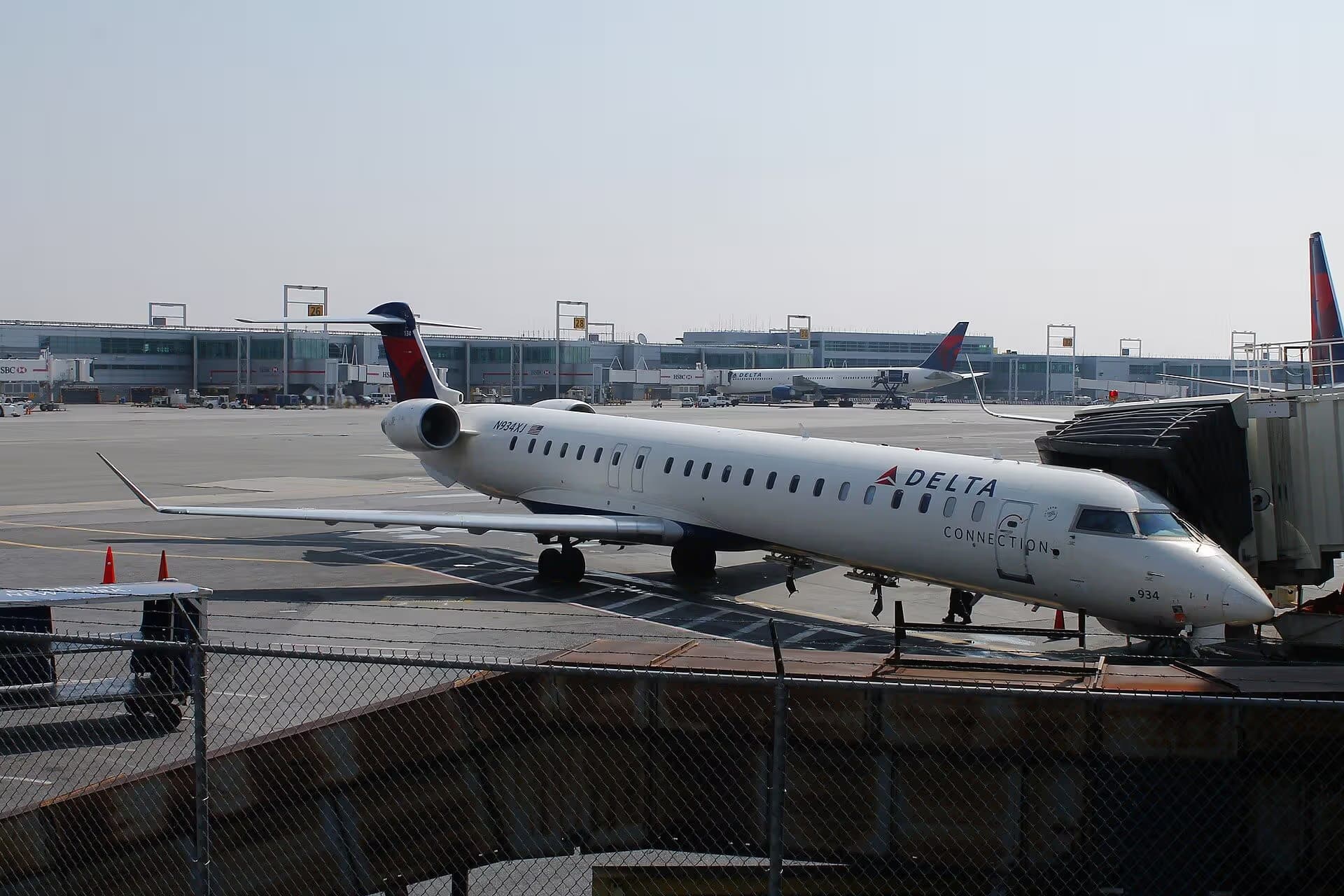 N934XJ — Aircraft