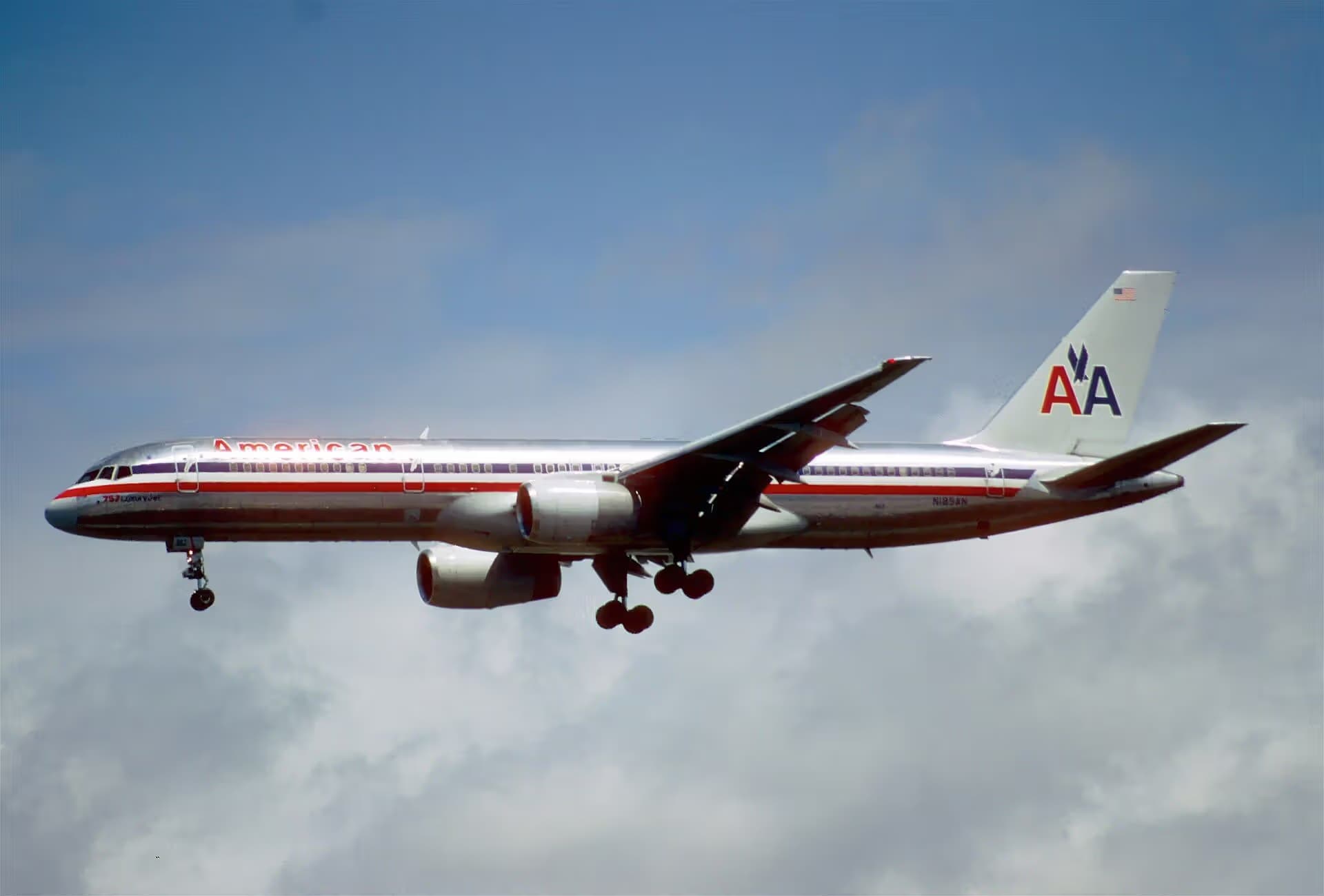 N185AN — Boeing