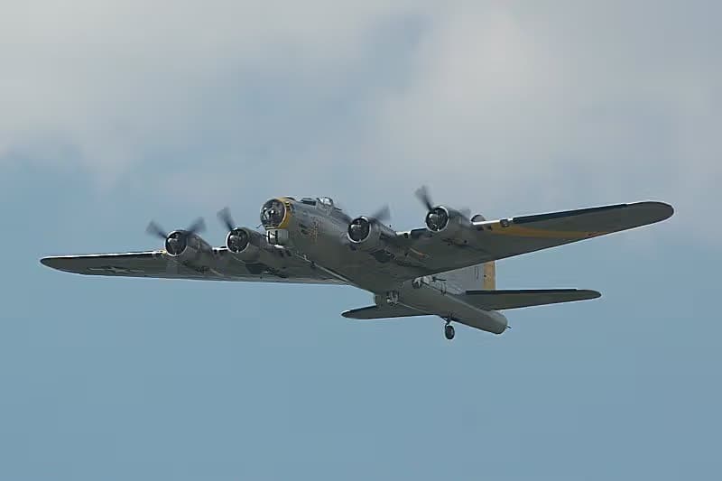 Unidentified — Boeing
