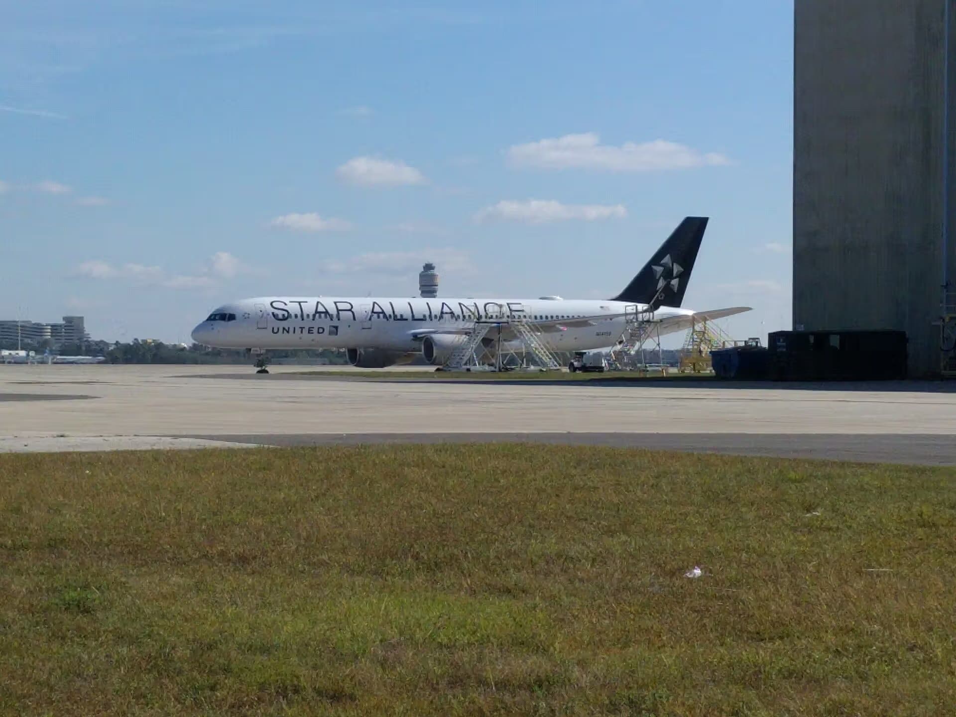 N14120 — Boeing