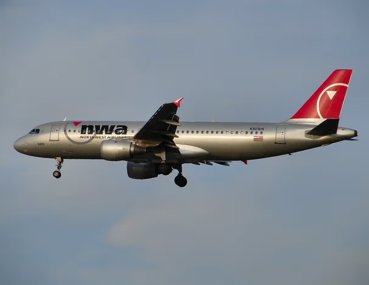 N323US — Airbus
