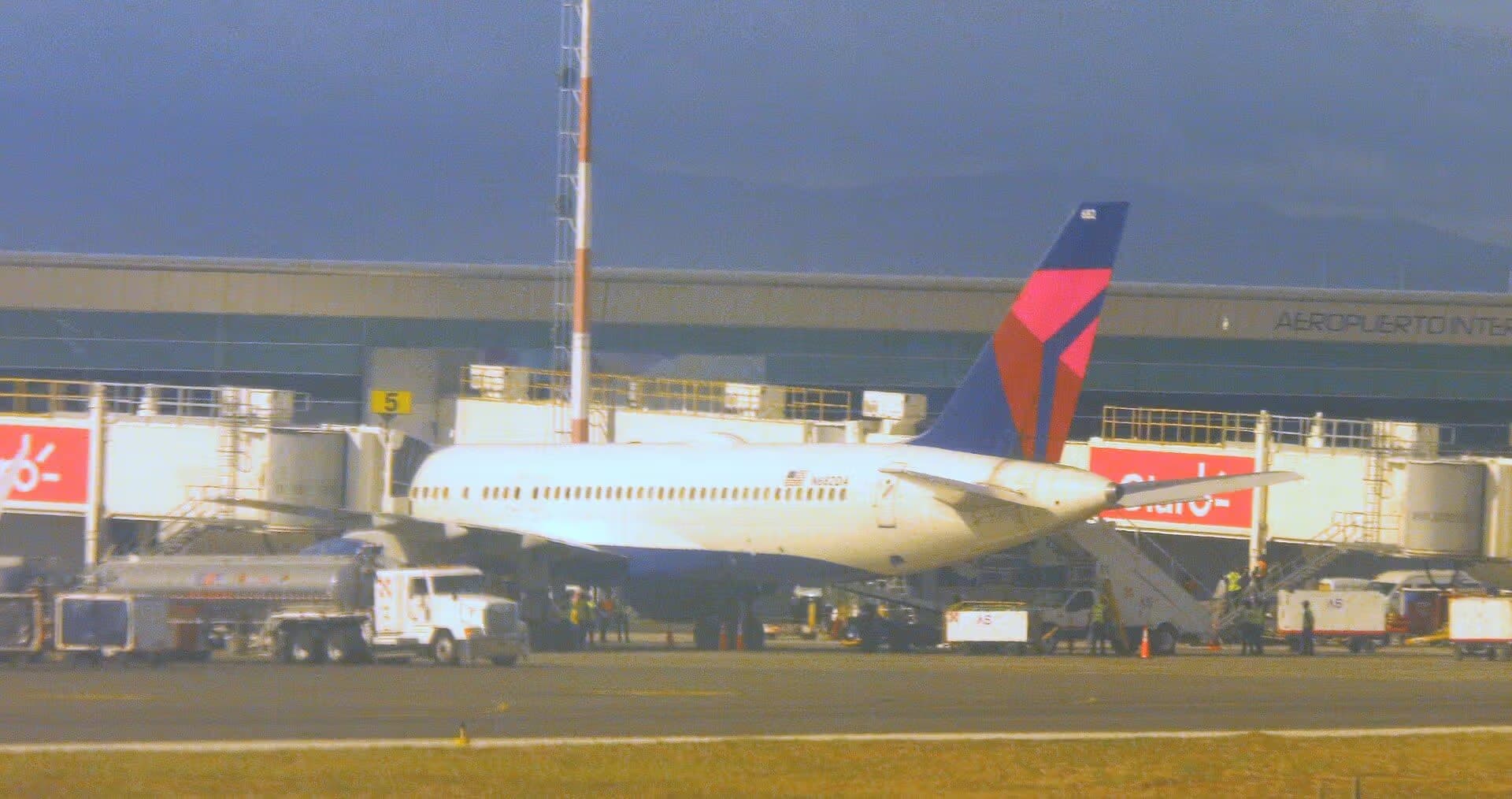 N682DA — Boeing