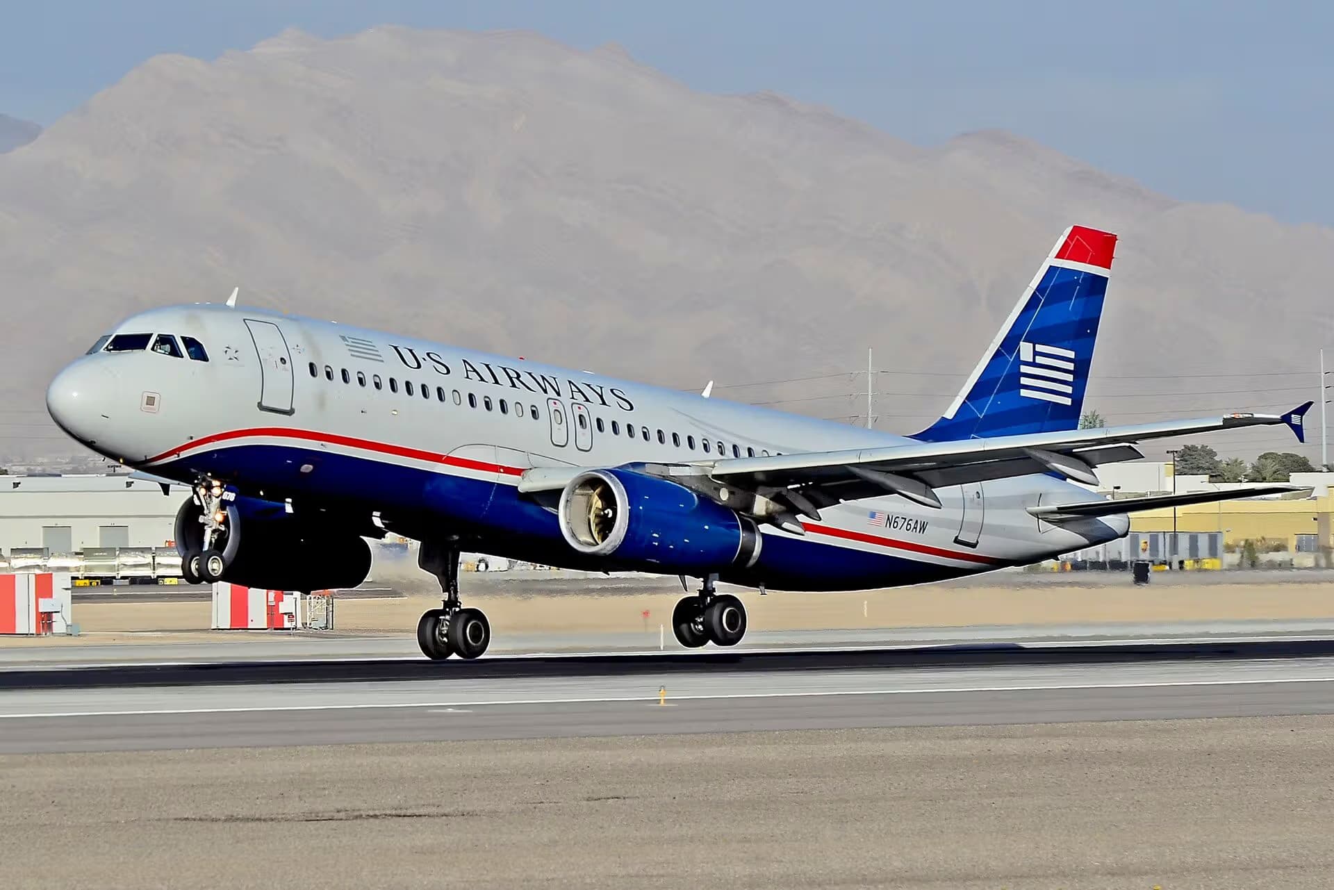 N676AW — Airbus