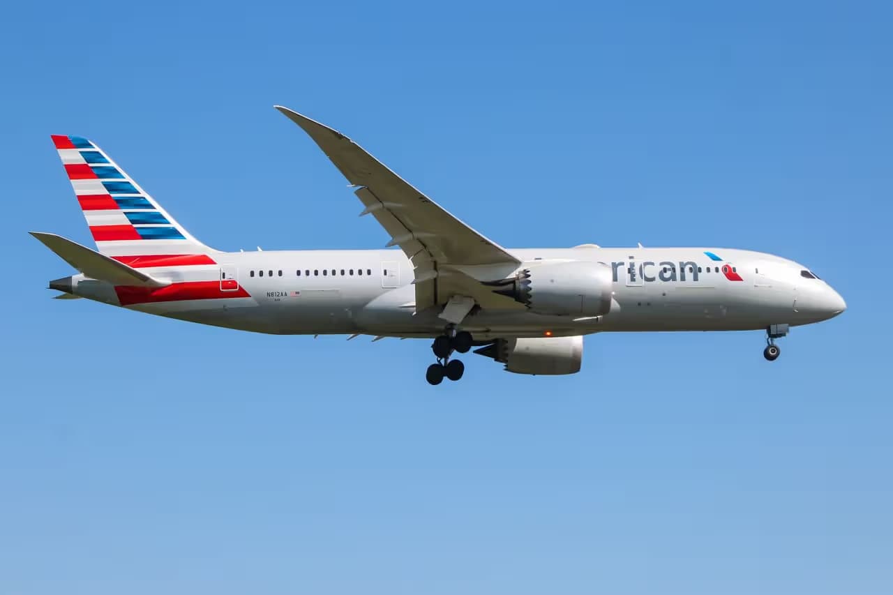 N812AA — Boeing
